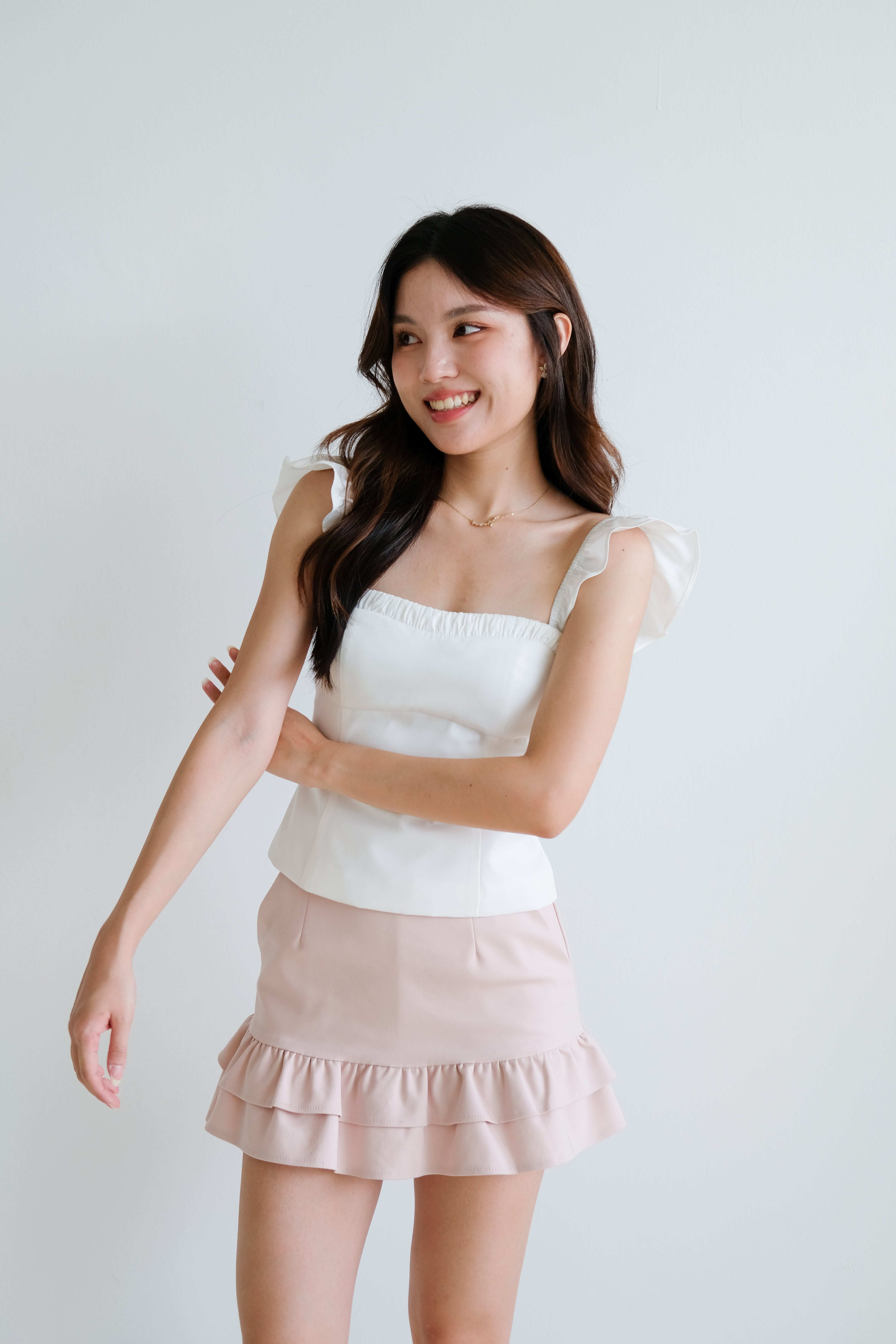 Ruffle Straps (White)