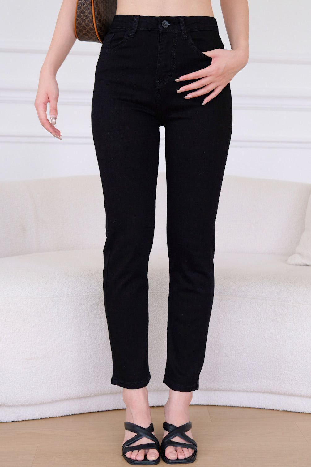 Groundbreaker Slim Fit Straight Leg Denim Jeans (Black)