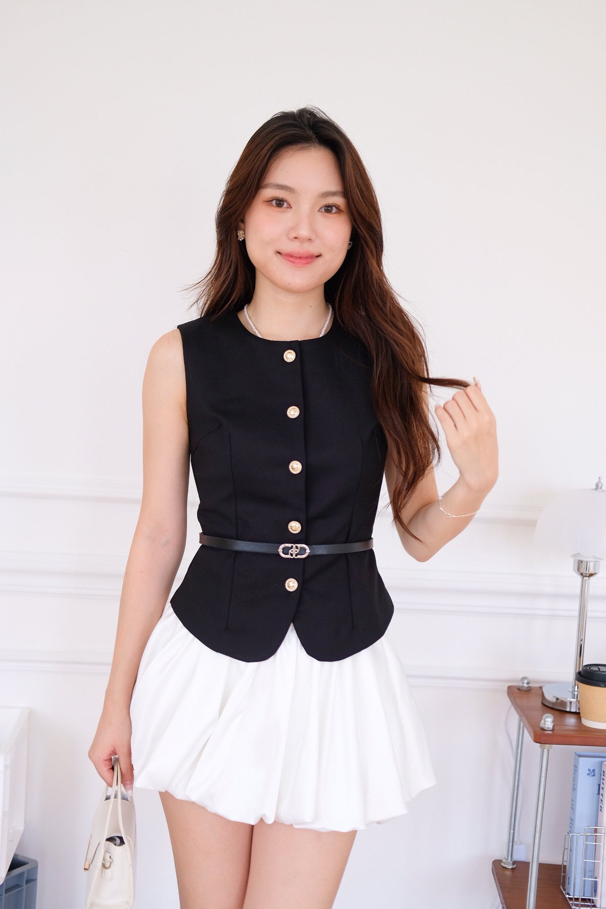 Senna Round Neck Vest Top (Black)