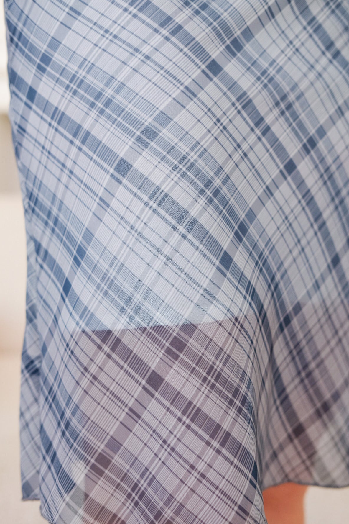 Clarise Mini Bow Knee Length Flare Skirt (Tartan Blue)