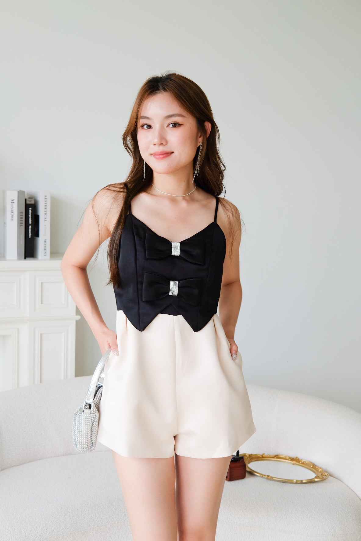 Mae V Neck Ribbon Romper (Black)