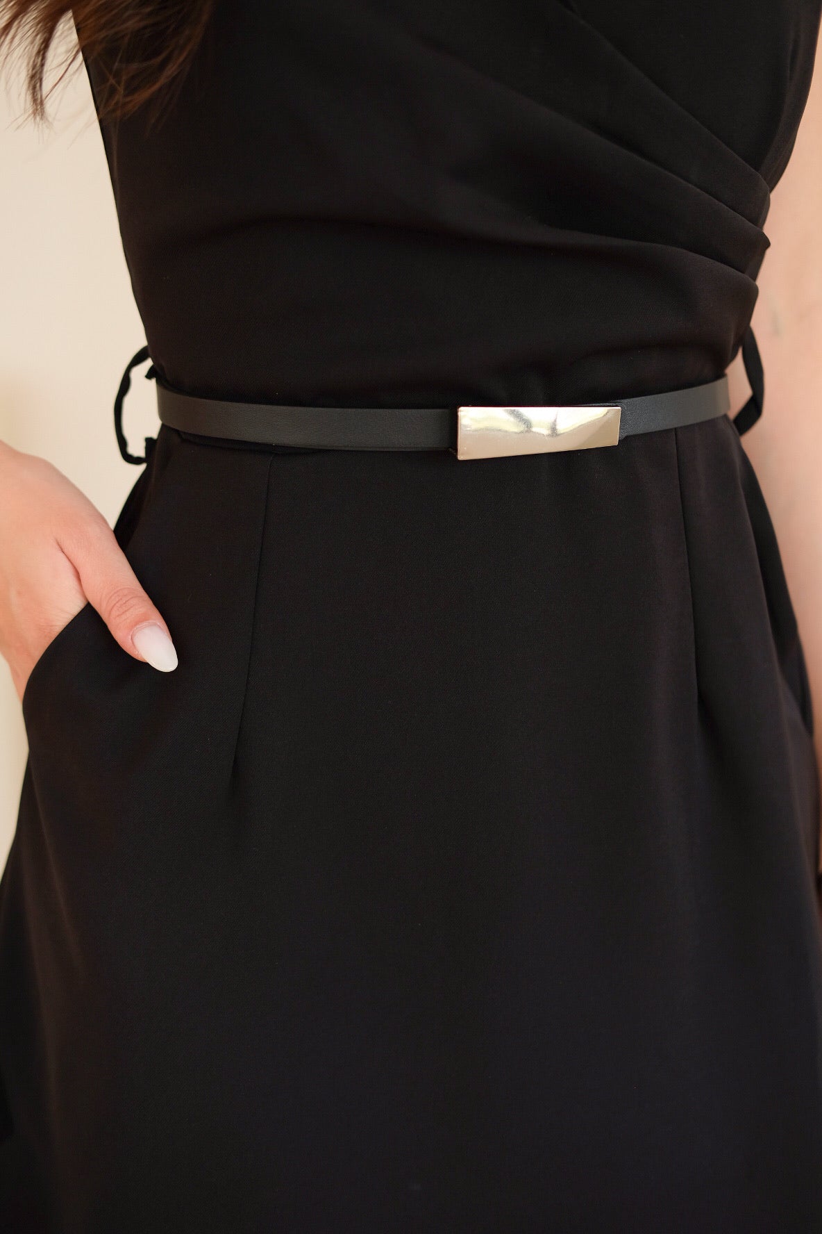 Chrysan V Neck Belted Dress (Black)