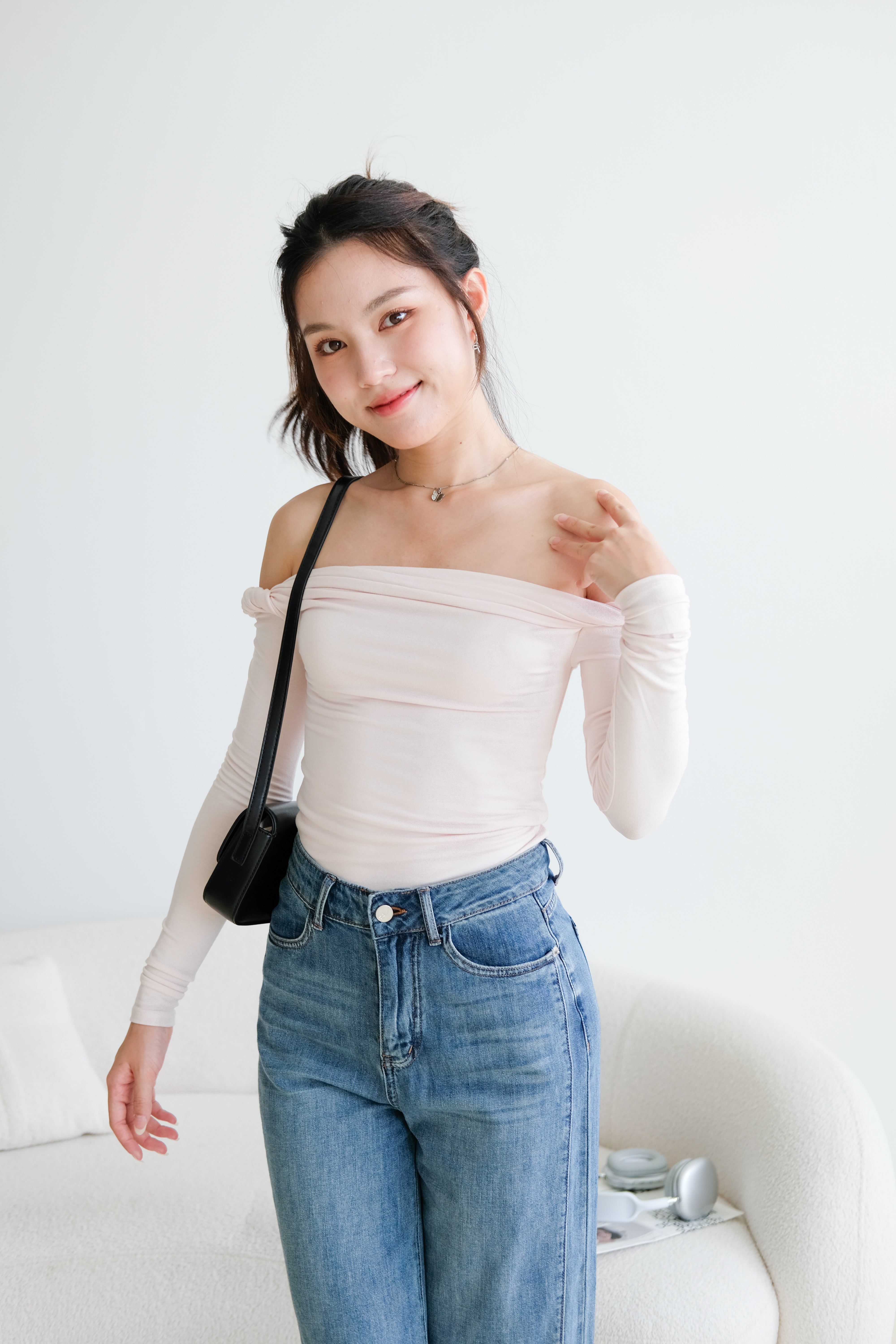 Level Up Twist Off Shoulder Top (Light Pink)