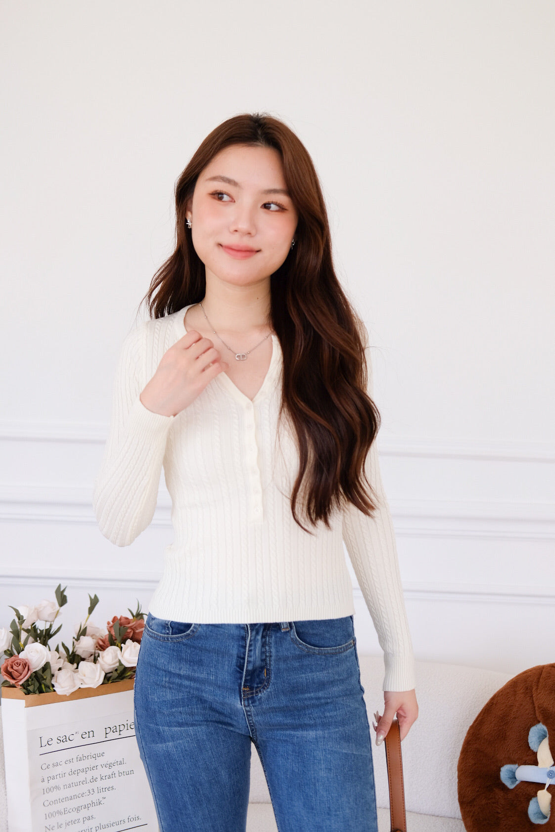 Cecily Buttoned Long Sleeves Knit Top (Cream)