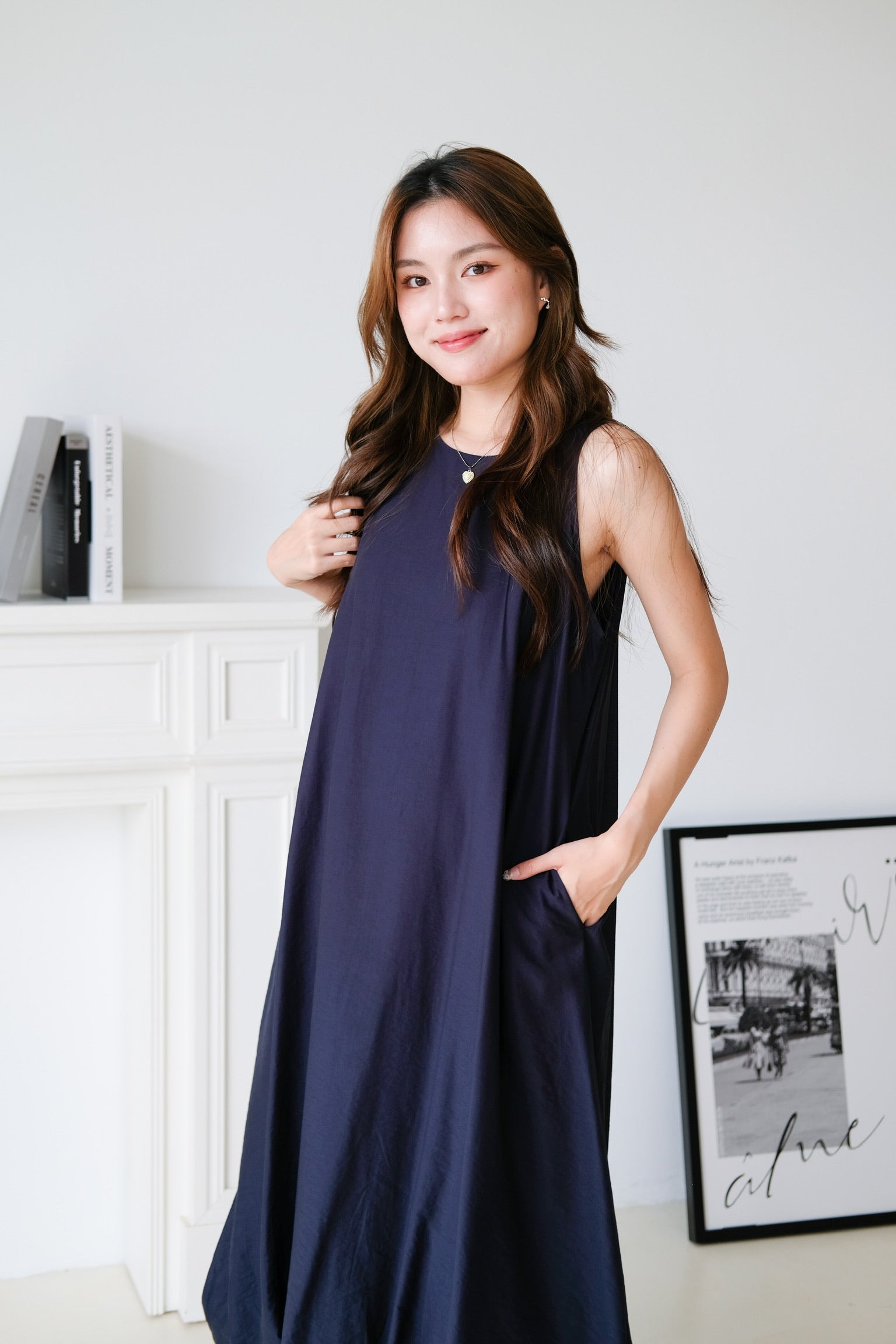 Weekend Maxi Shift Dress (Navy Blue)