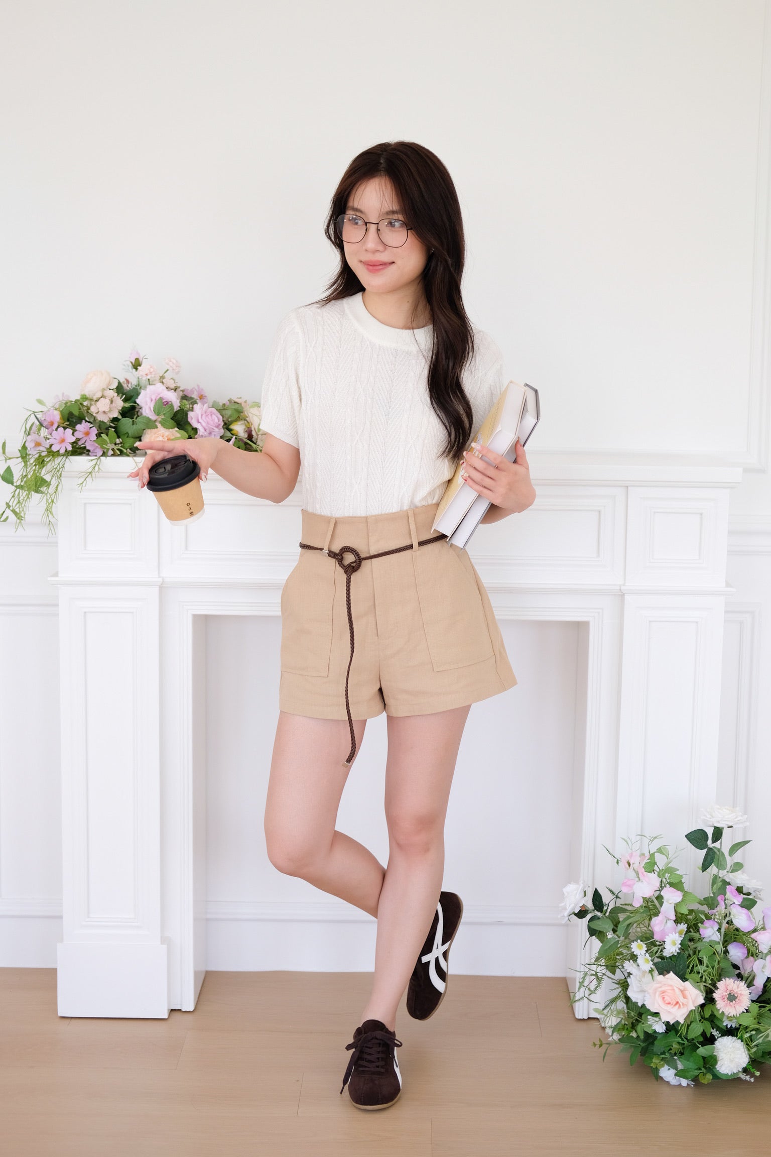 Mindy Linen Shorts (Khaki)