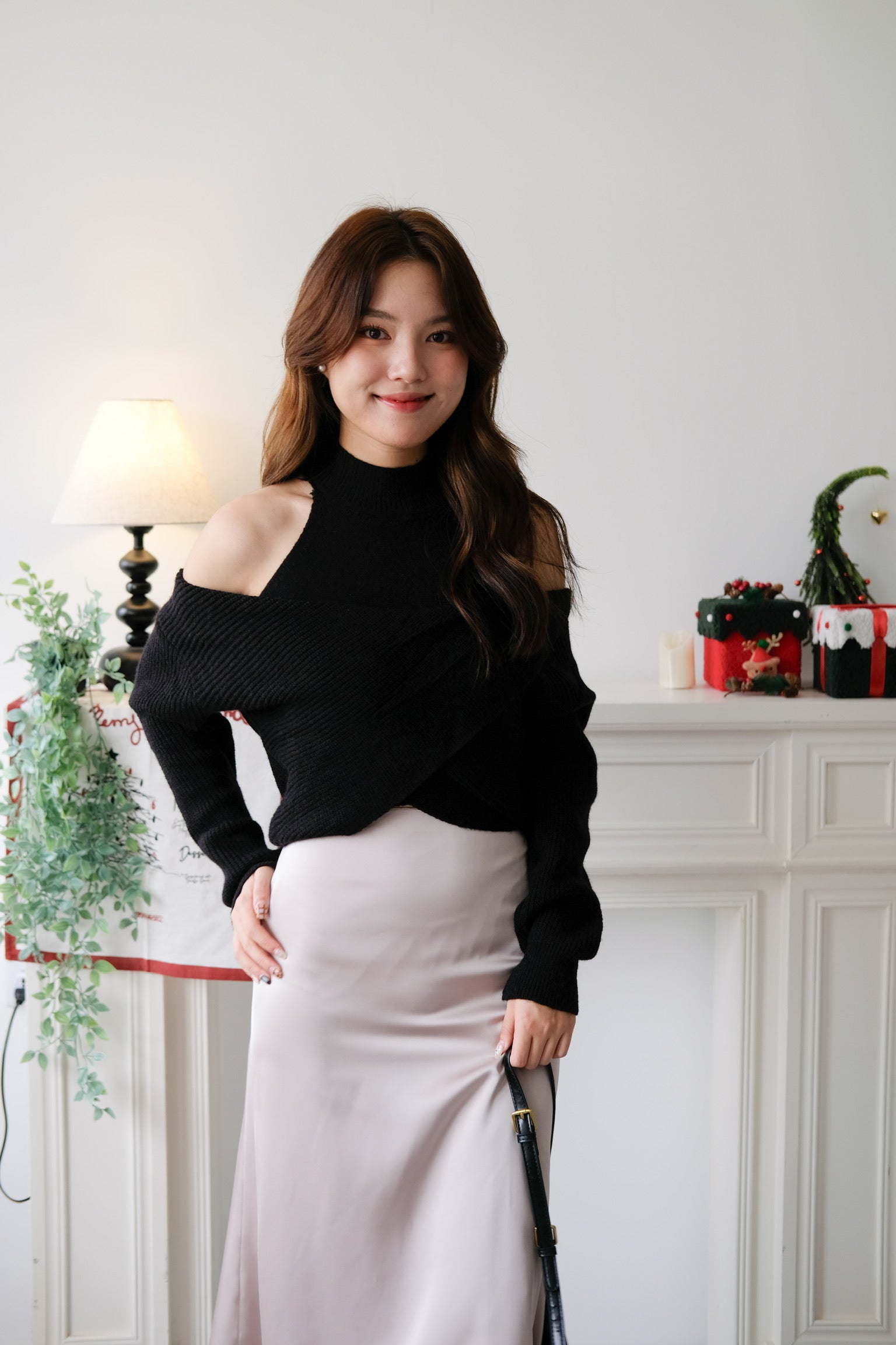 Olivia 2-in-1 Knit Sweater Set (Black)