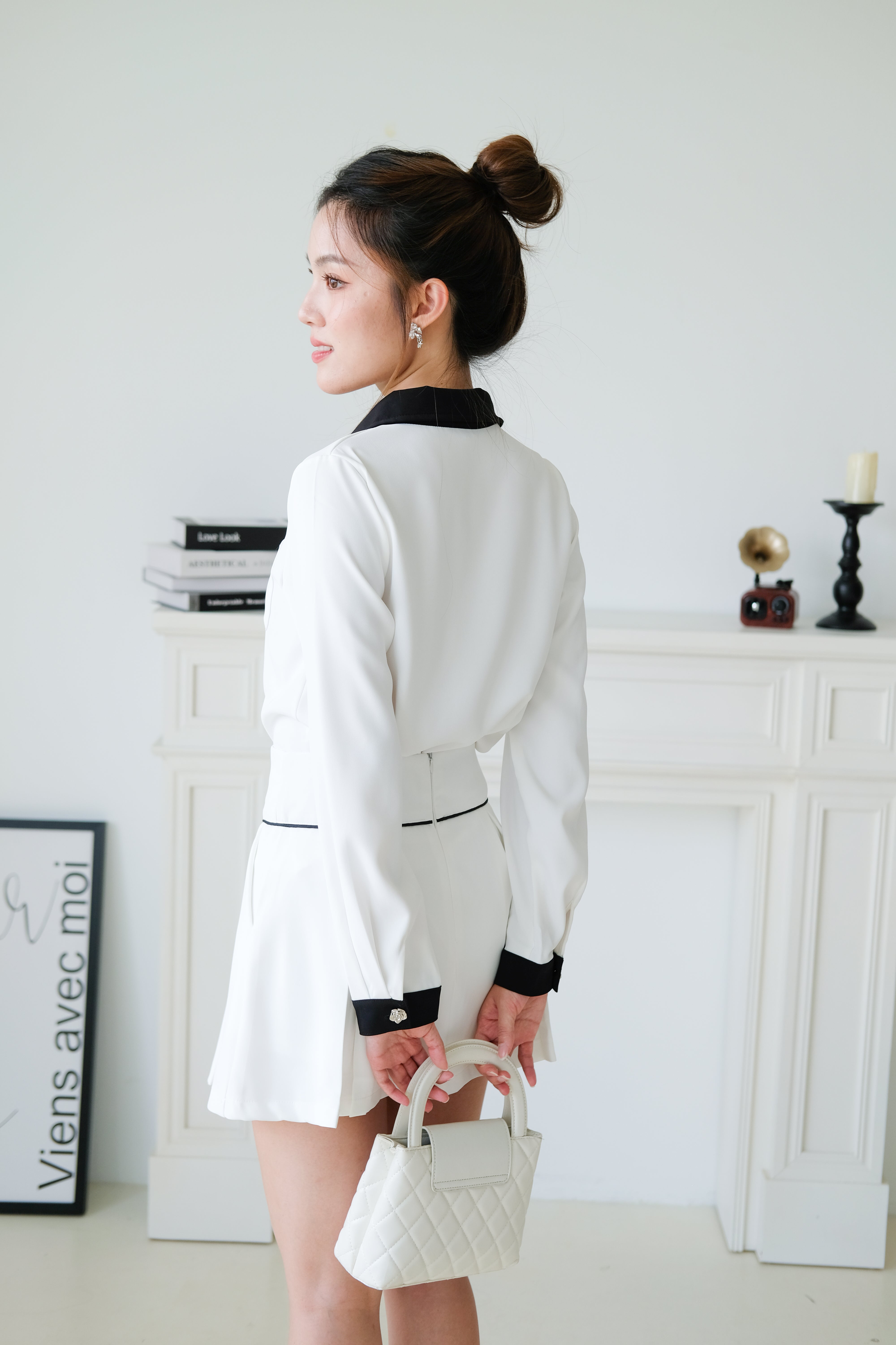Colette Contrast Collared Casual Set (White)