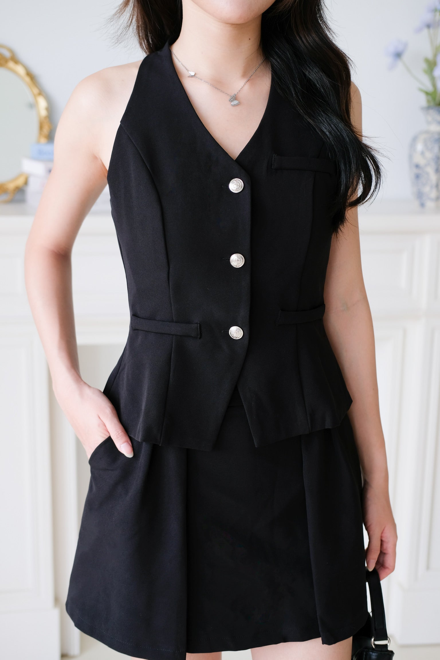 Megan Classic Vest Set (Black)