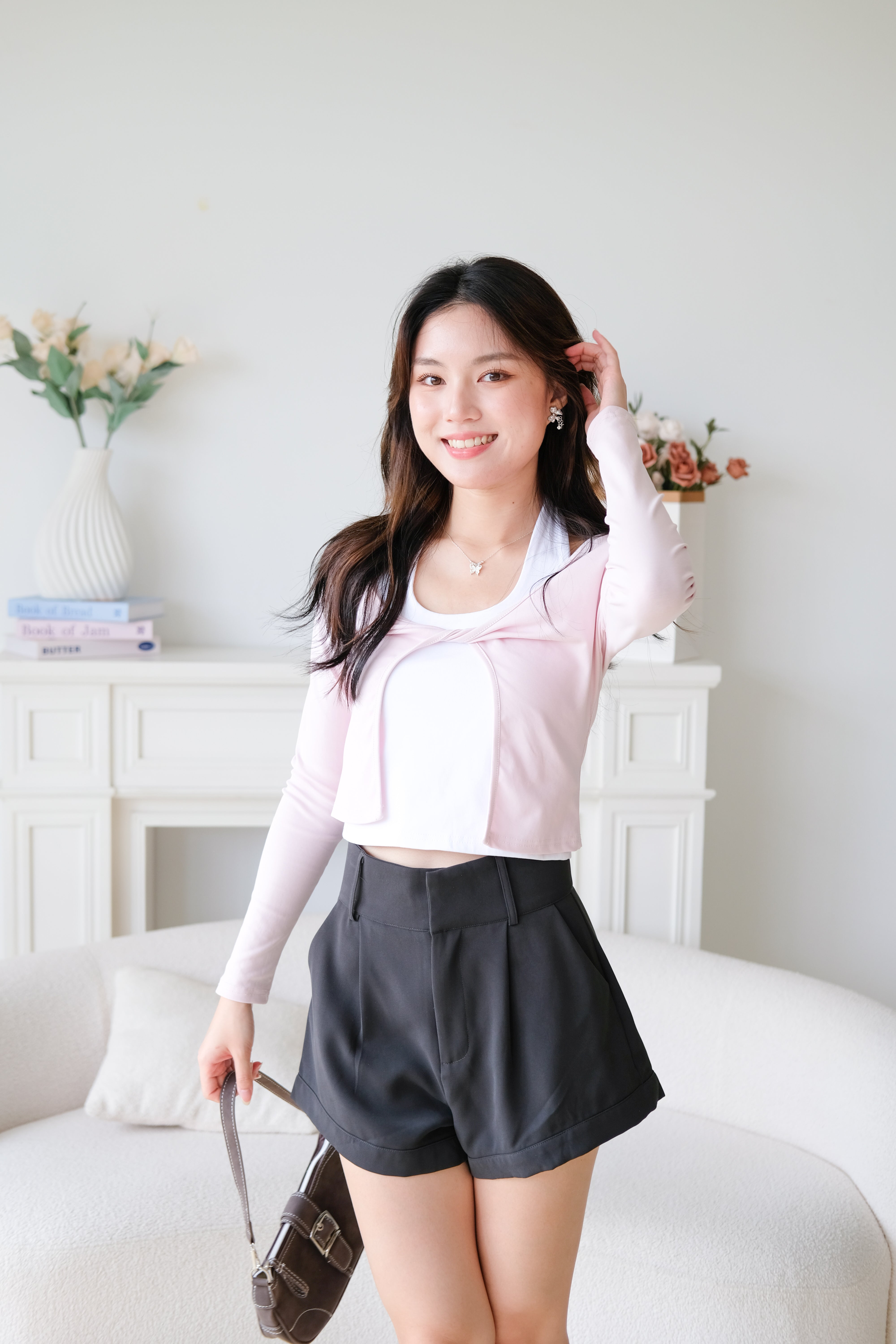 Bowie Curved Hem Basic Shorts (Dark Grey)