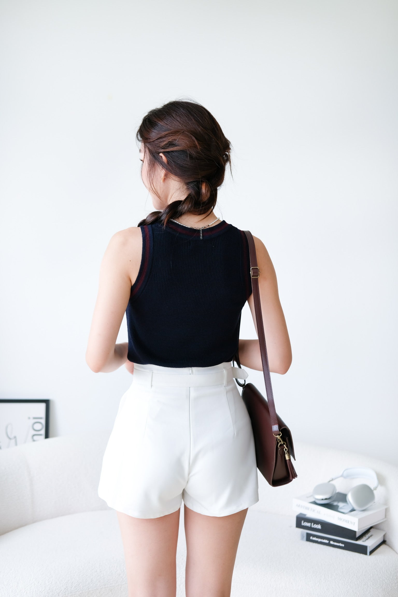 Kyara Contrast Knit Tank Top (Navy Blue)