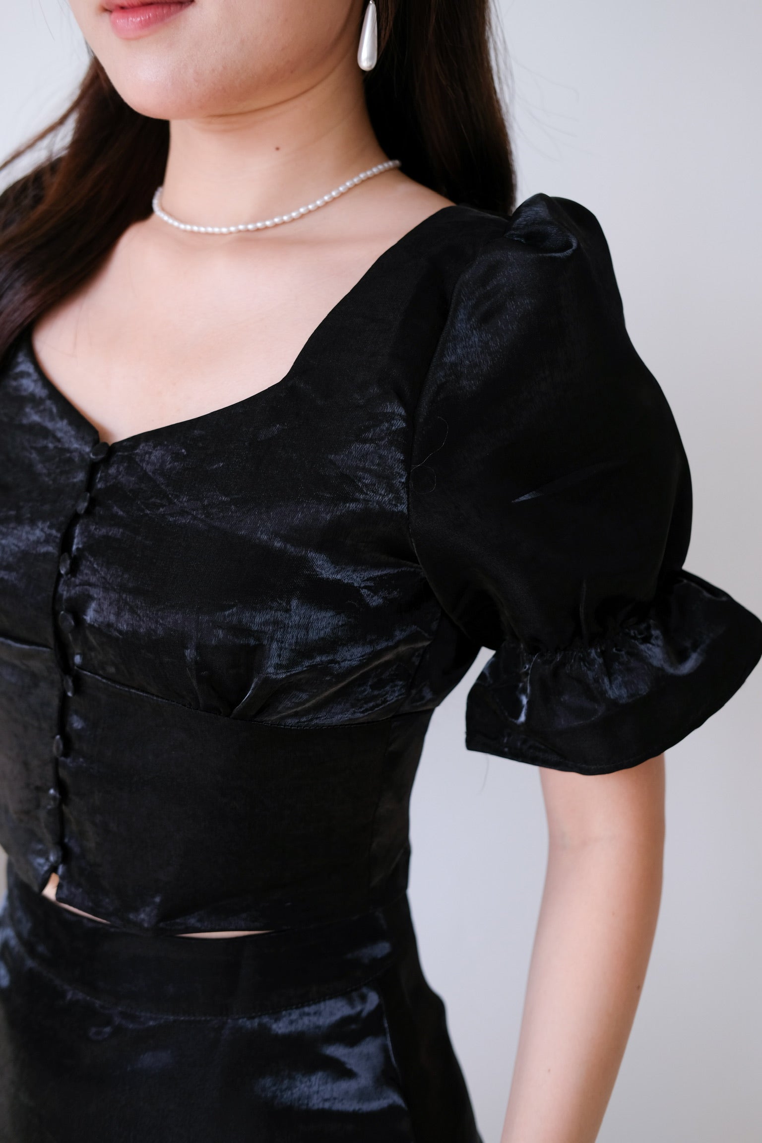 Lush Shimmer Satin Flare Set (Black)