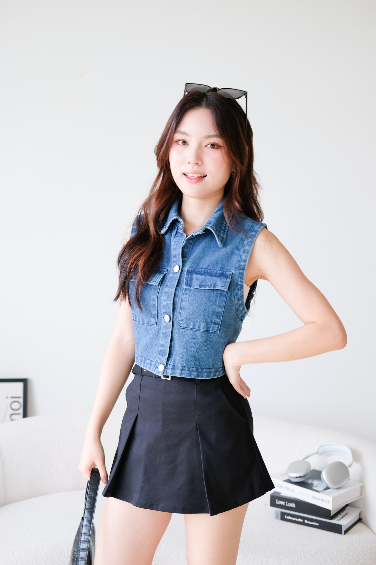 Divine Collared Denim Vest (Medium Blue)