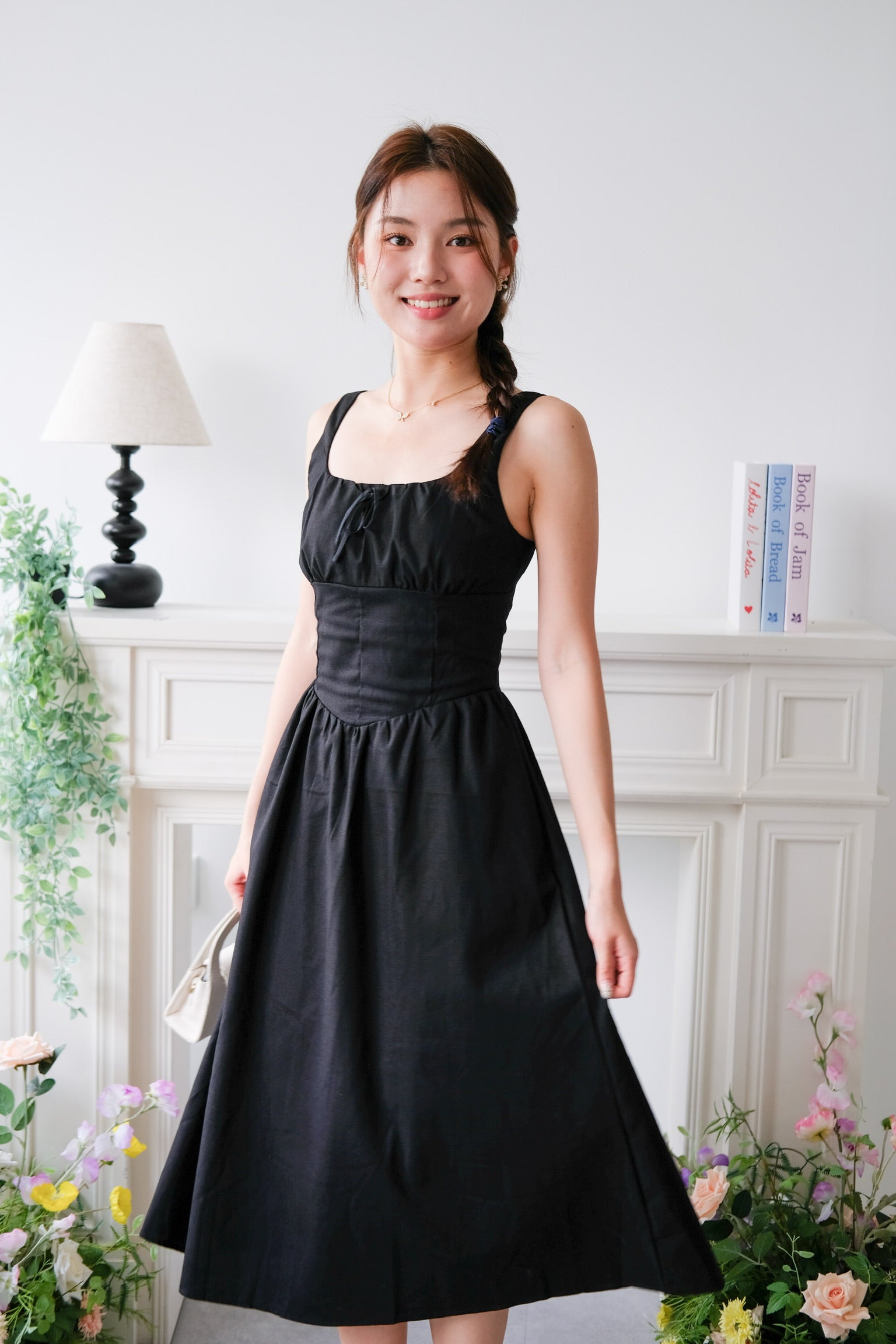 Carmie Thick Waist Midaxi Dress (Black)