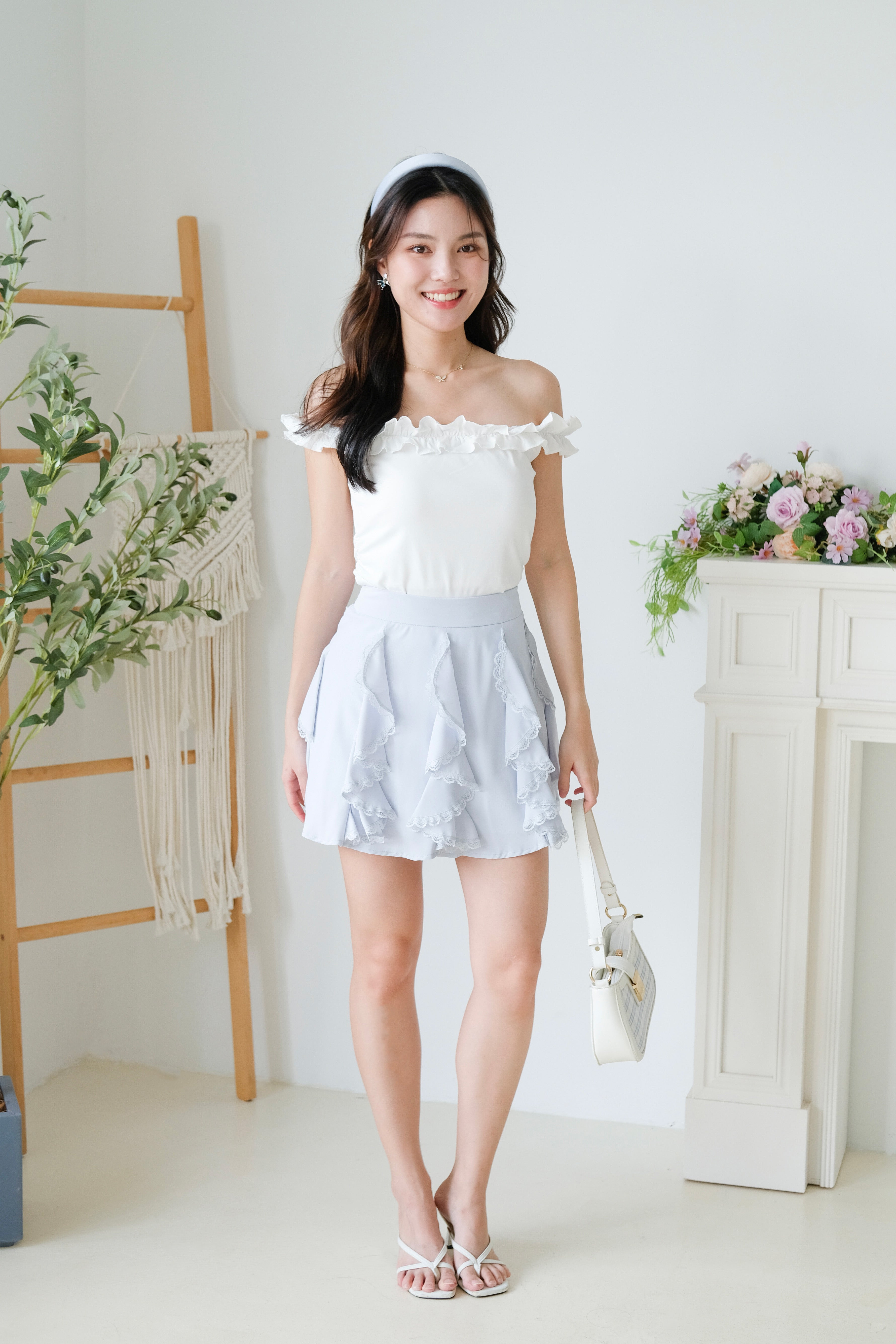 Layla Ruffle Off Shoulder (White)