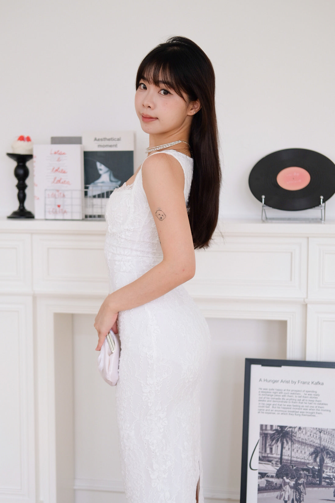 Aralyn Lace Sculpted Bodycon Midi Dress (White)