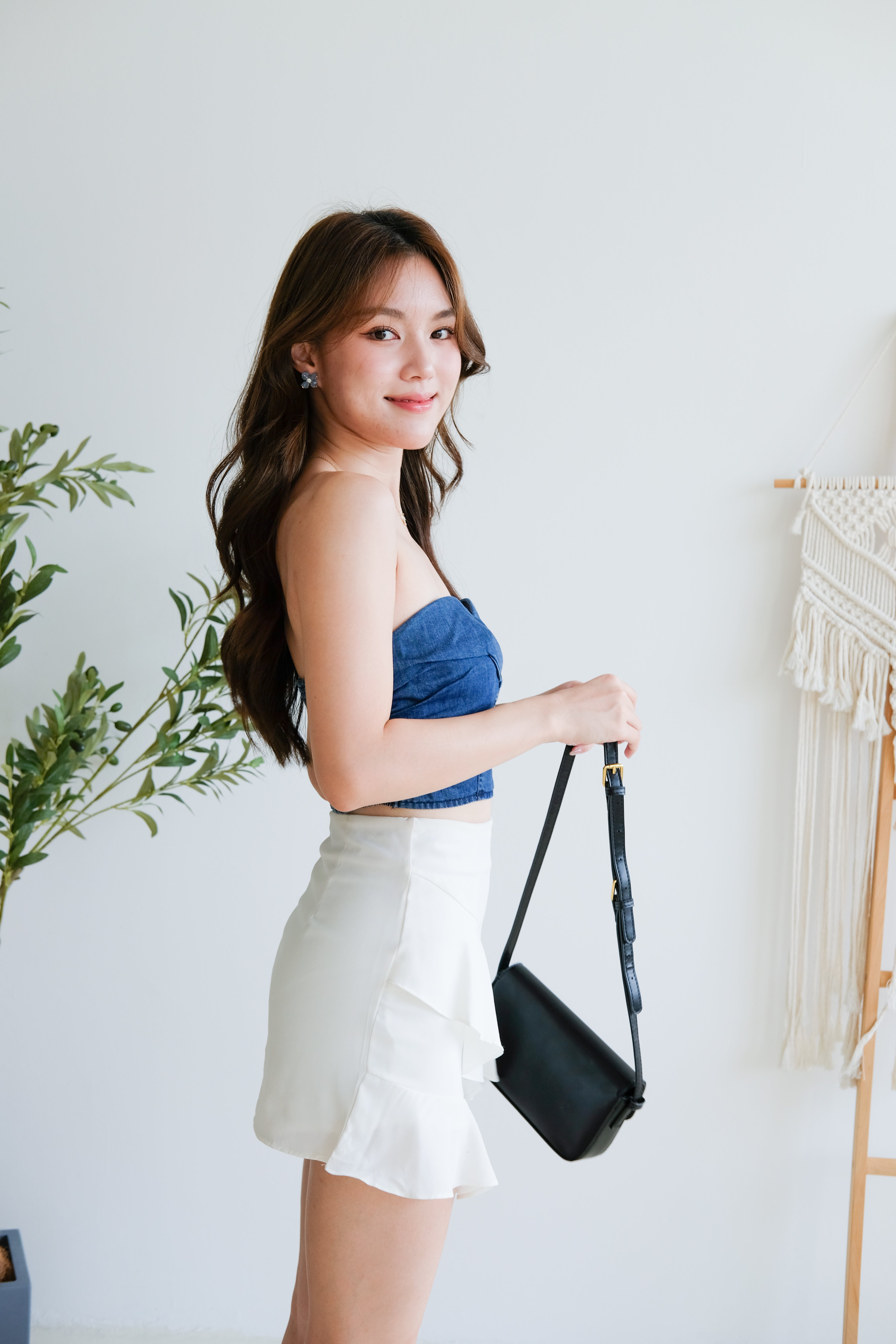 Shyla Sweetheart Denim Padded Crop Top (Dark Blue)