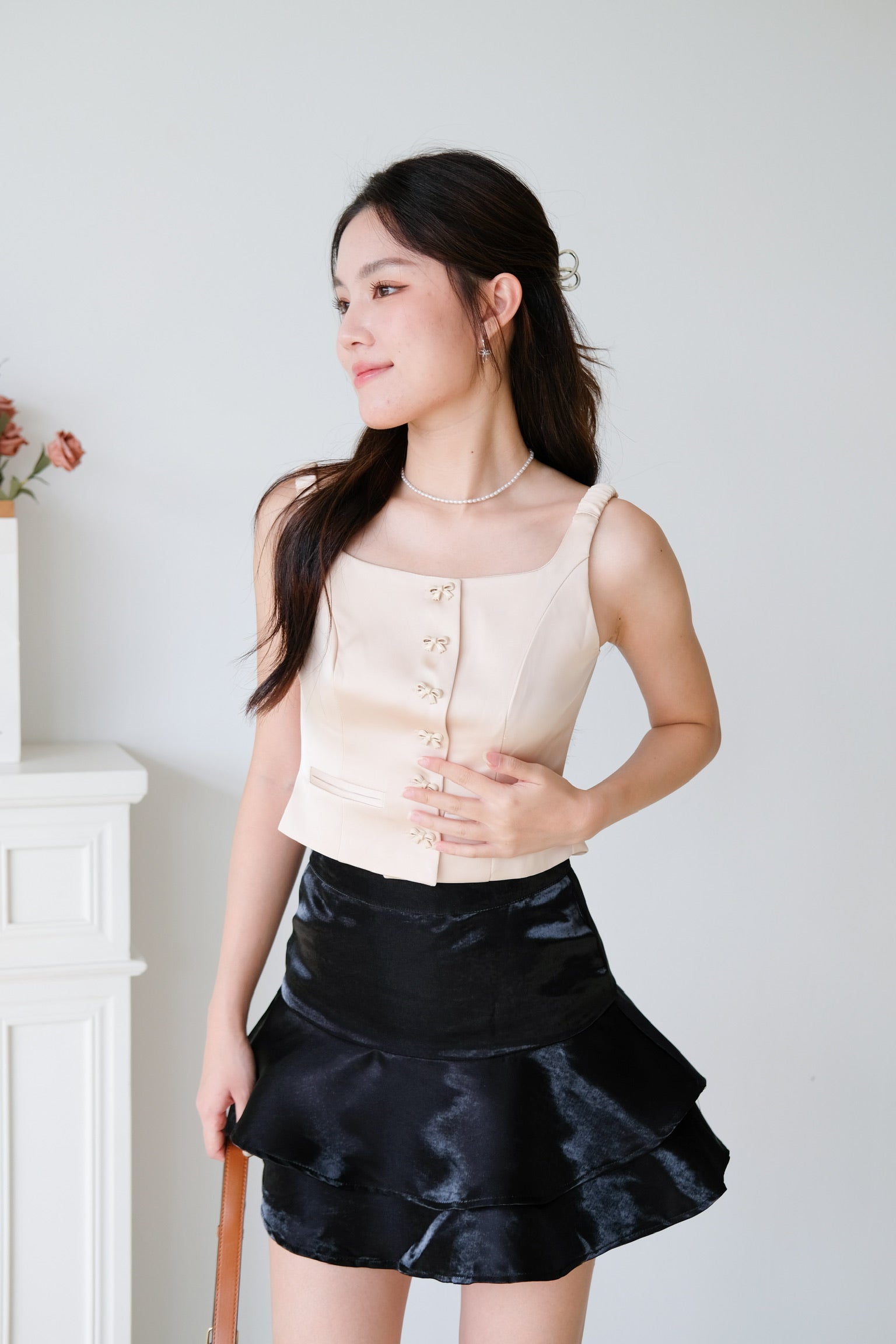 Maribelle Ribbon Scoop Top (Beige)
