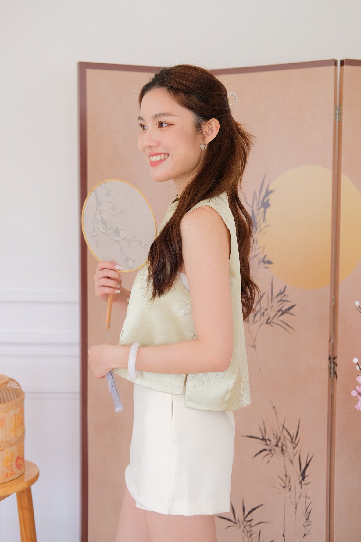 宋 Song Satin Cheongsam Vest Top (Pear Green)
