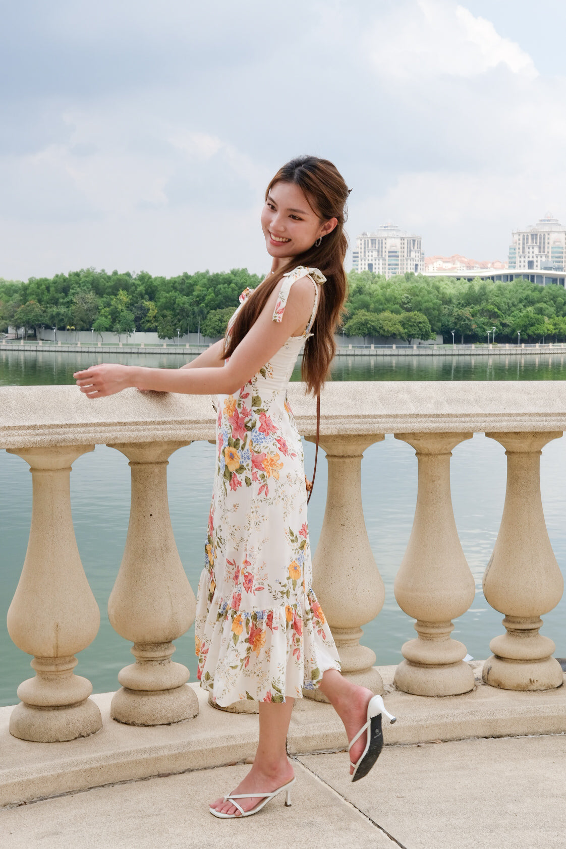 Shannon Floral Ruffle Maxi Dress (Cream)