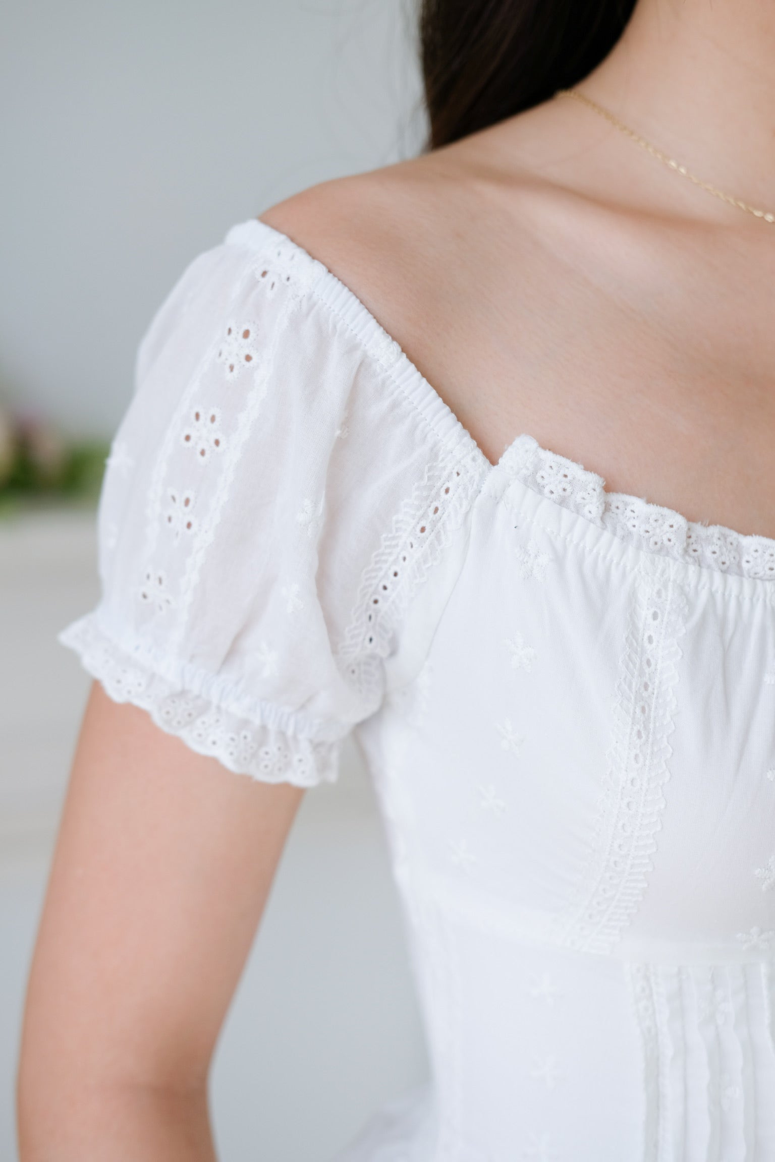 Nara Eyelet Off Shoulder Crop (White)