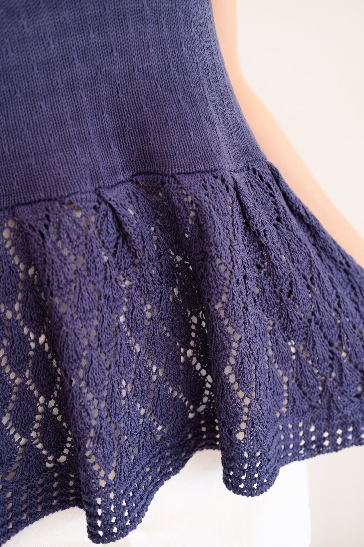 Jamie Self Tie Peplum Knit Top (Navy Blue)