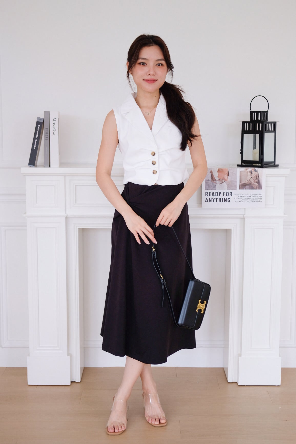 Noel Collared Crepe Vest Top (White)