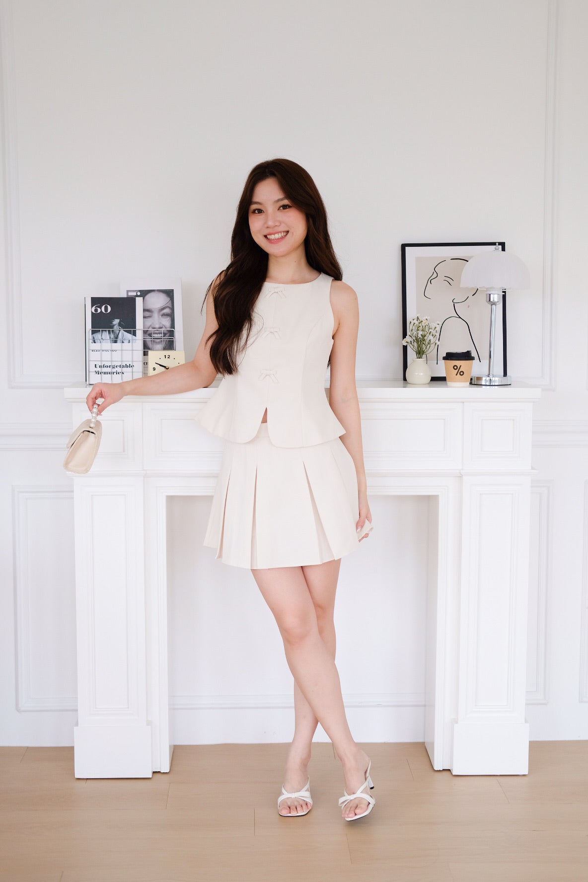 Fyonn Bow Minimalist Set (Cream)