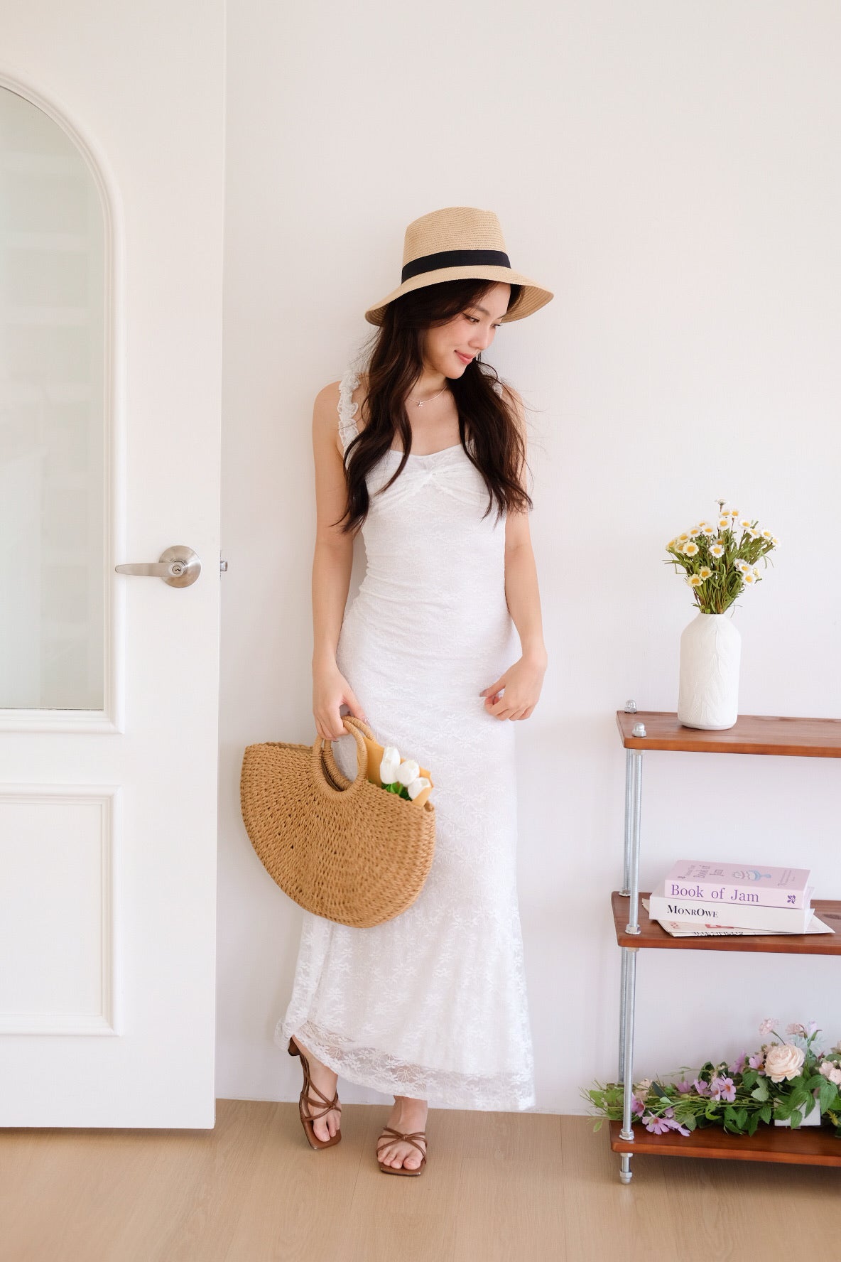 Leona Lace Maxi Bodycon Dress (White)