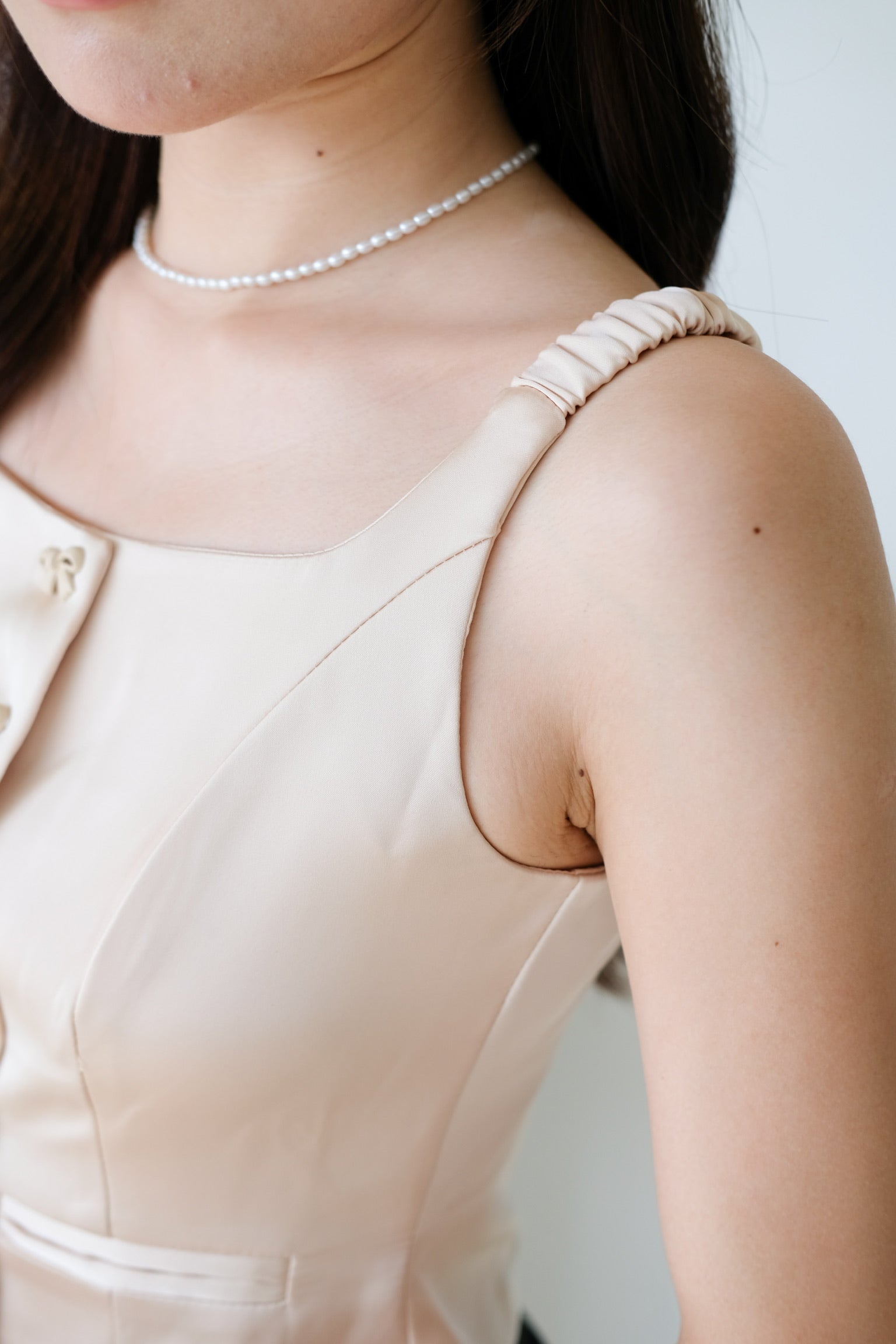 Maribelle Ribbon Scoop Top (Beige)