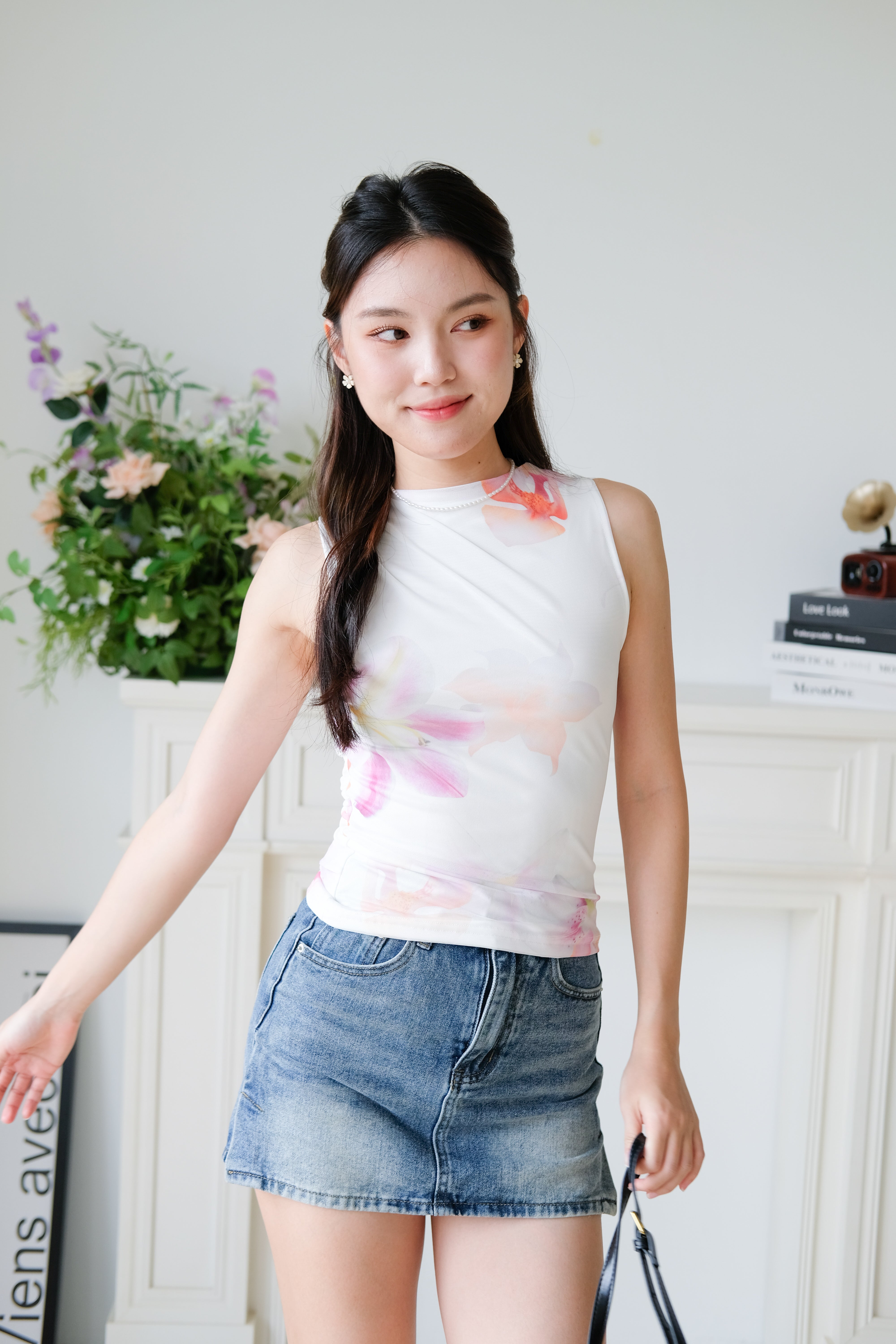 Lilo Abstract Floral Mesh Top (Lilac Flower)