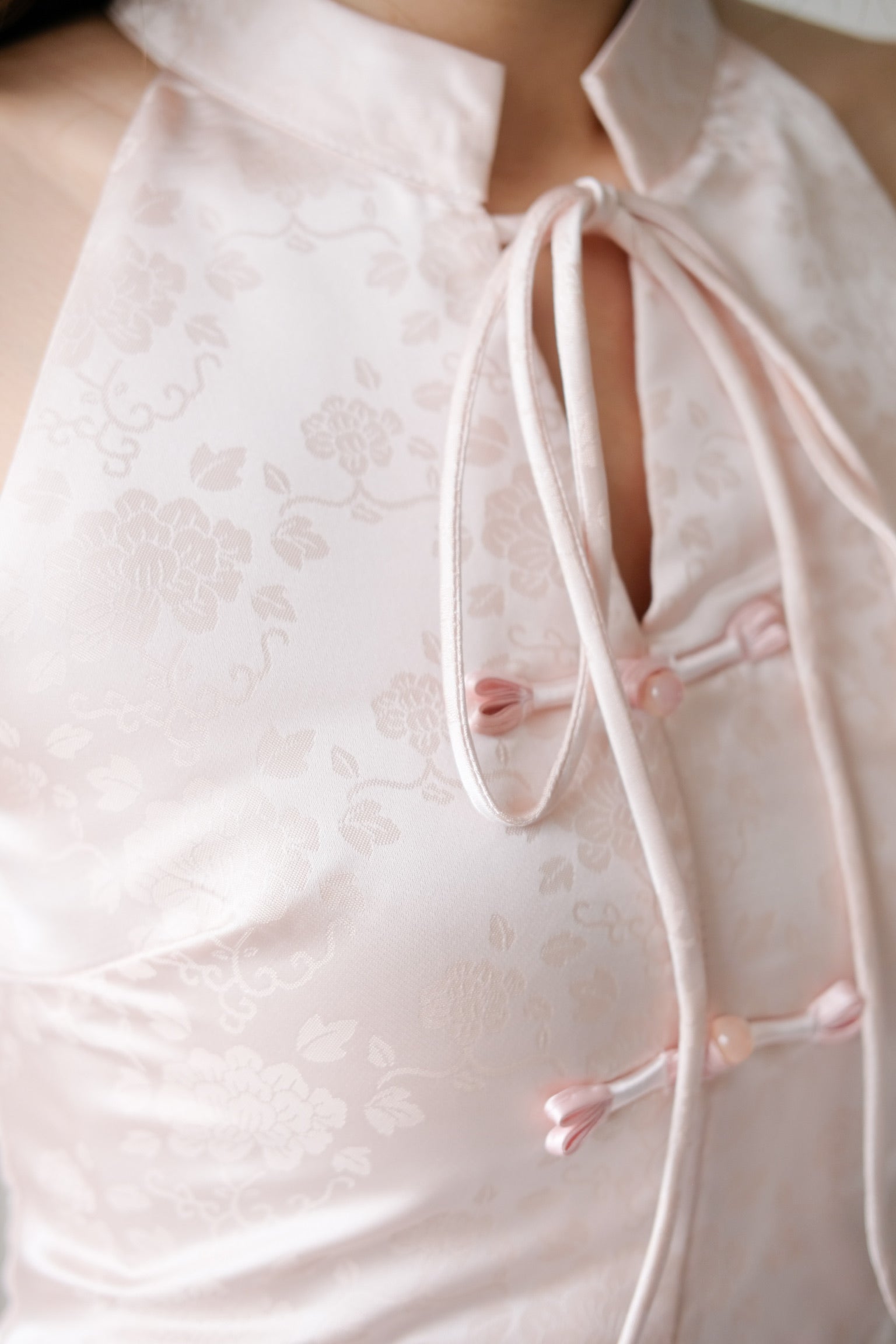 Ning Xia Ribbon Cheongsam Top (Baby Pink)