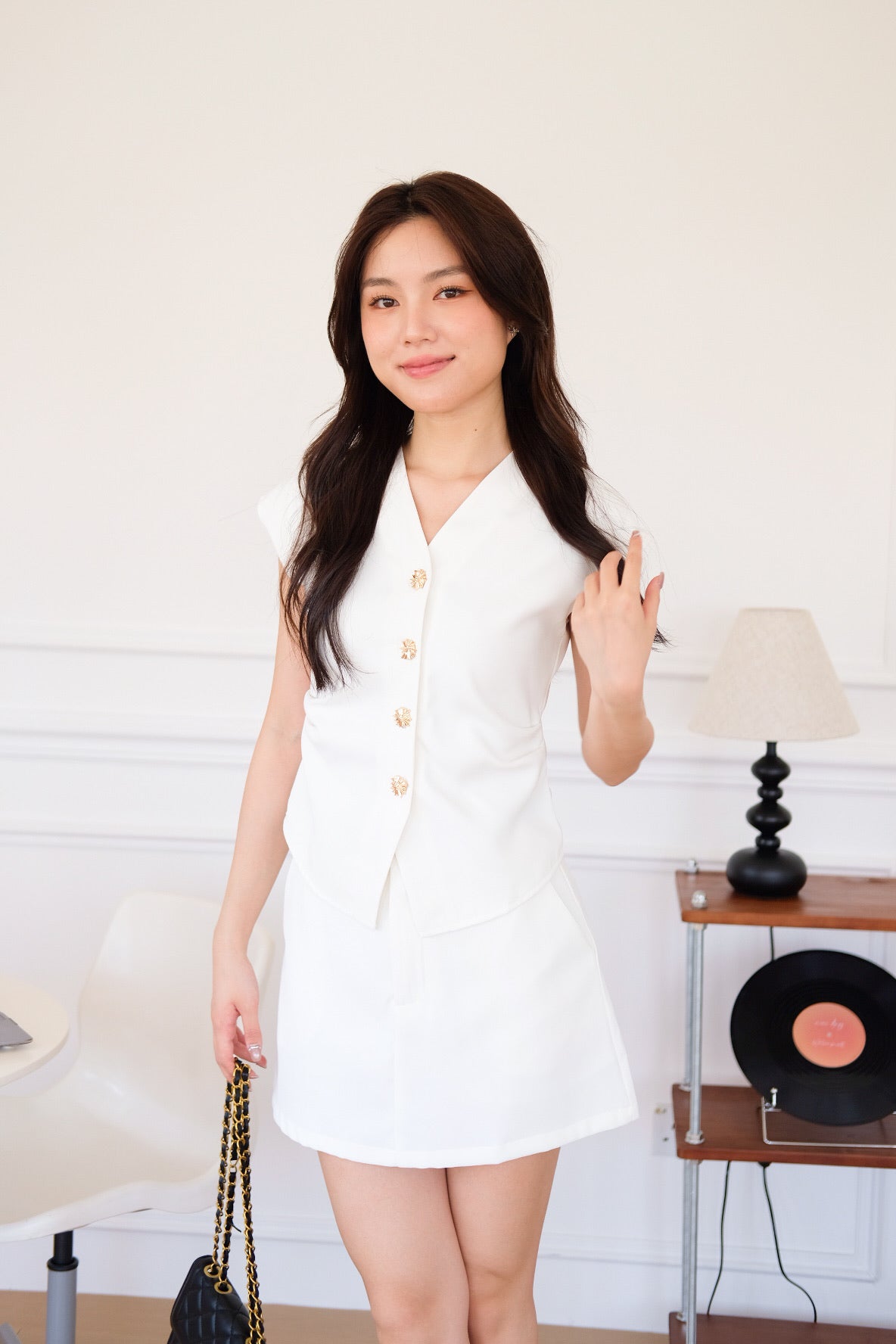 Jarelle Metallic Button Set (White)