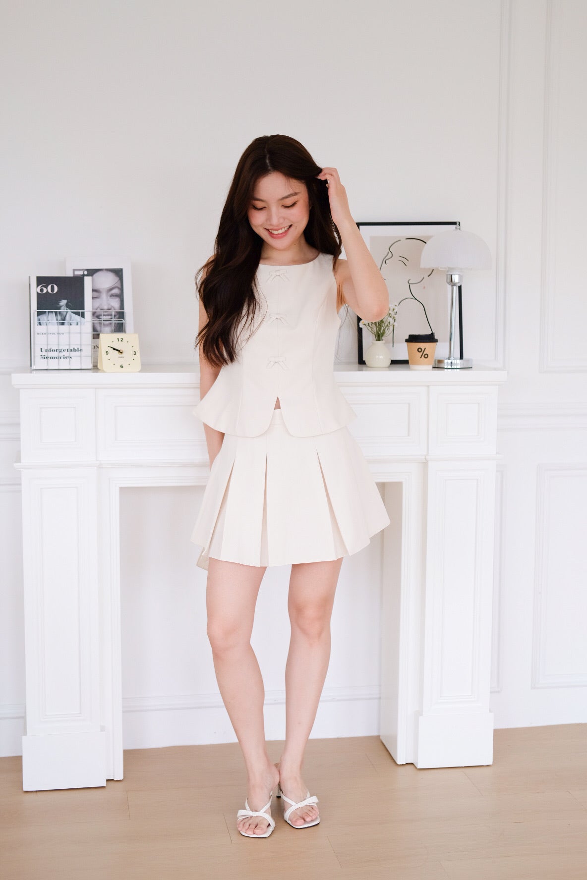 Fyonn Bow Minimalist Set (Cream)