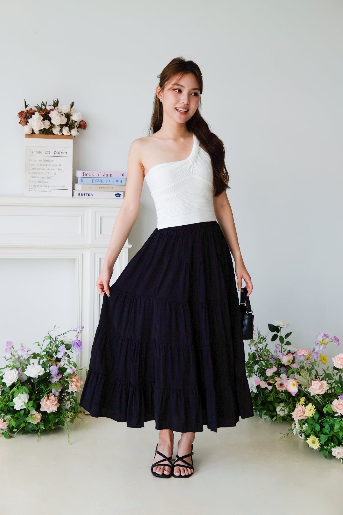 Willa Tiered Maxi Skirt (Black)