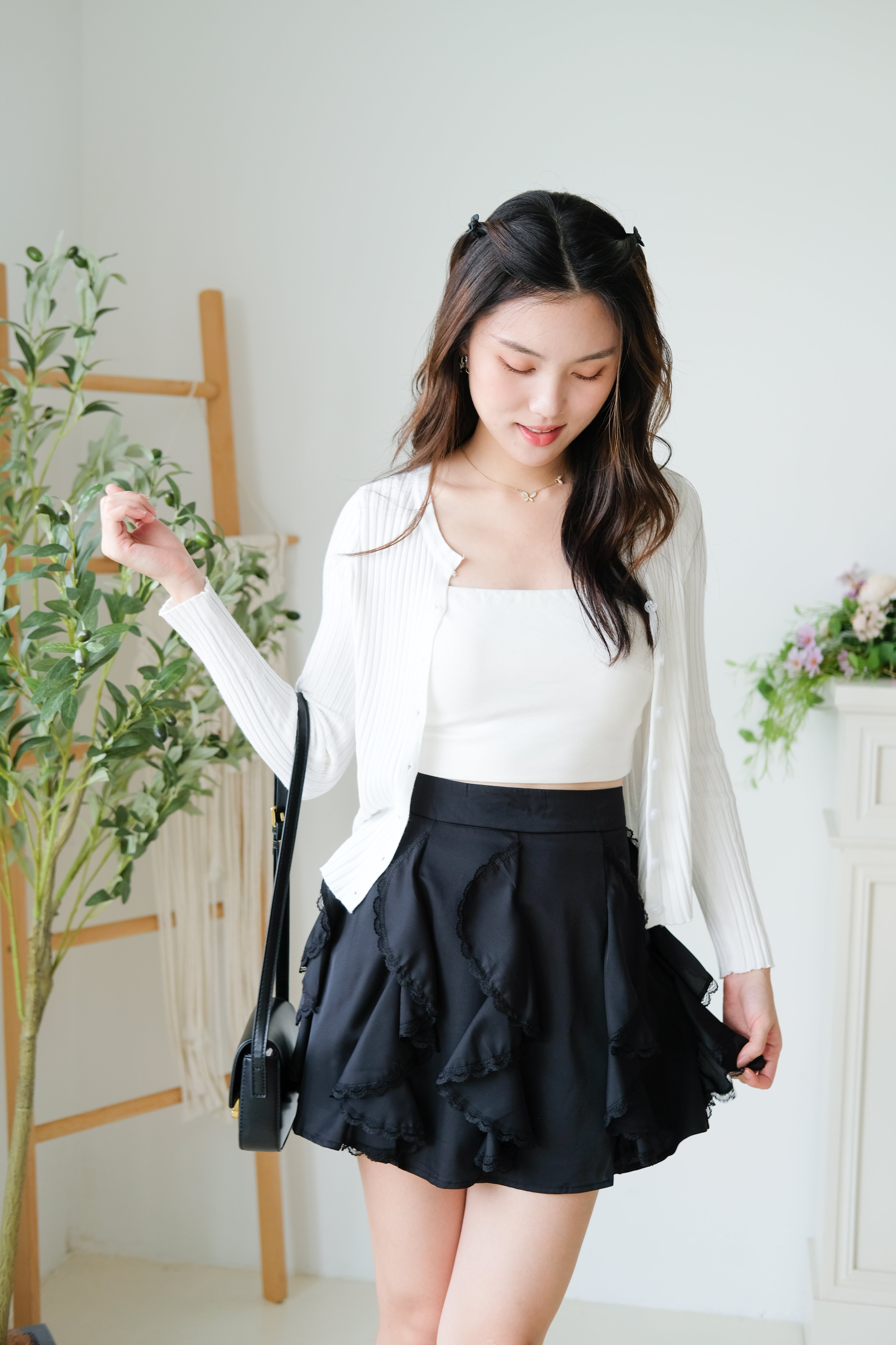 Soft Hour Knit Ribbed Cardigan (White)
