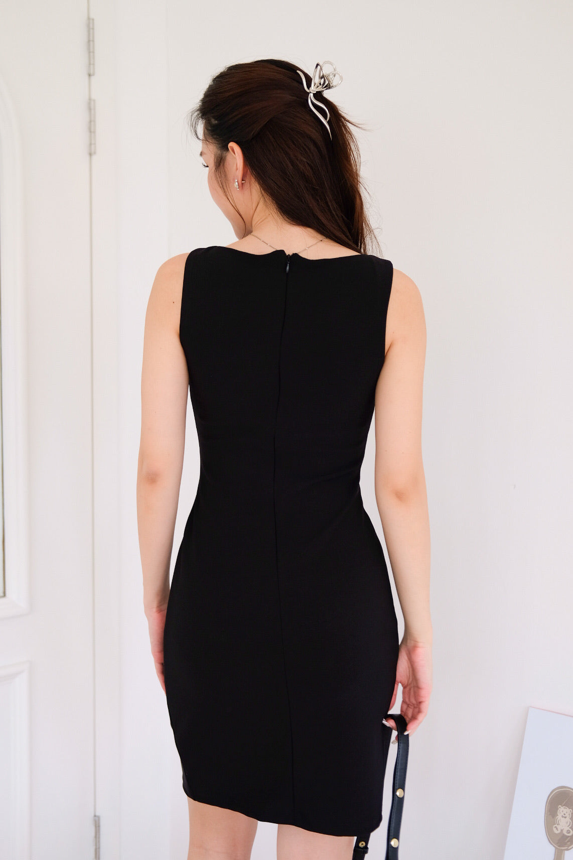 Annette Boatneck Ruched Midi Dress (Black)