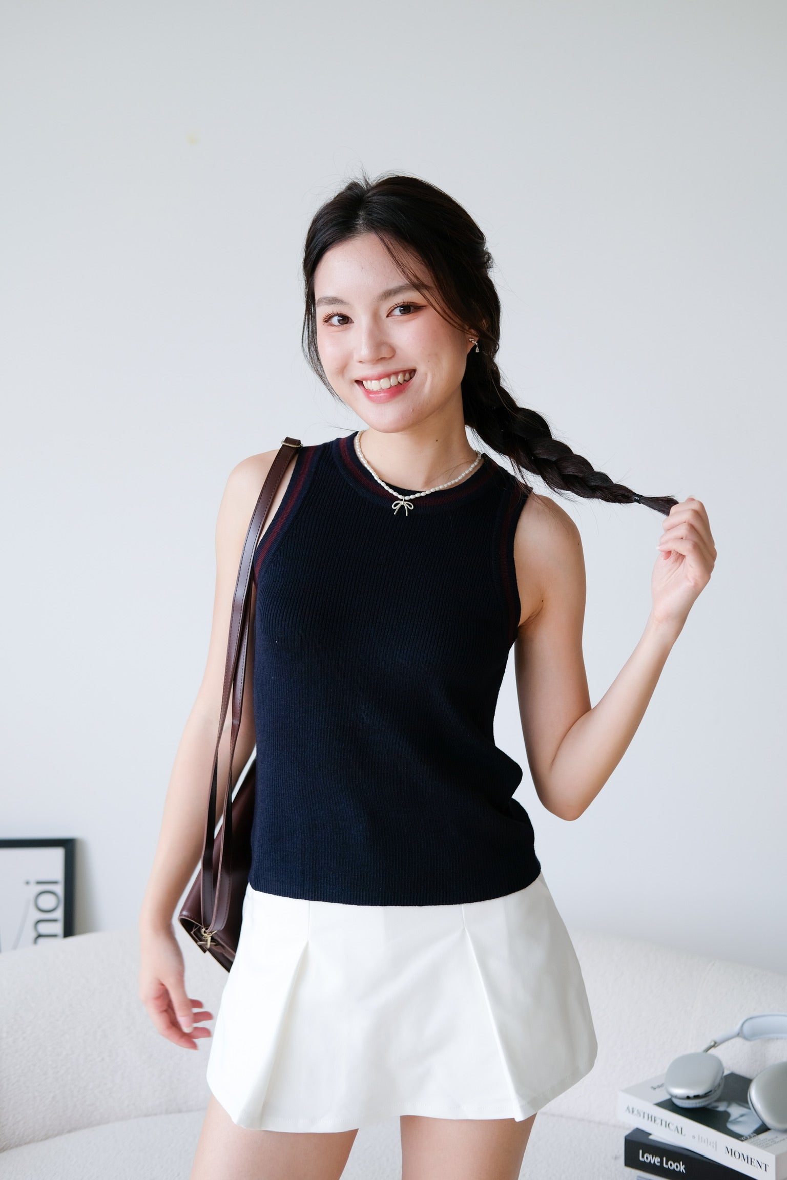 Kyara Contrast Knit Tank Top (Navy Blue)