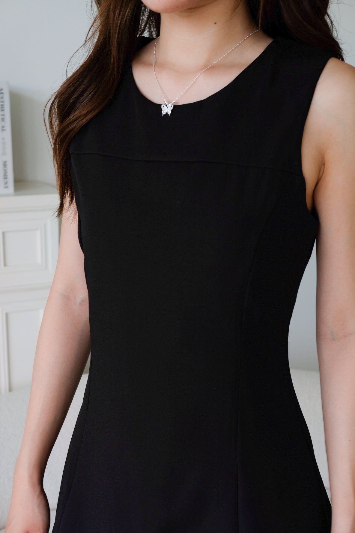 Yuna Classic A Line Dress (Black)