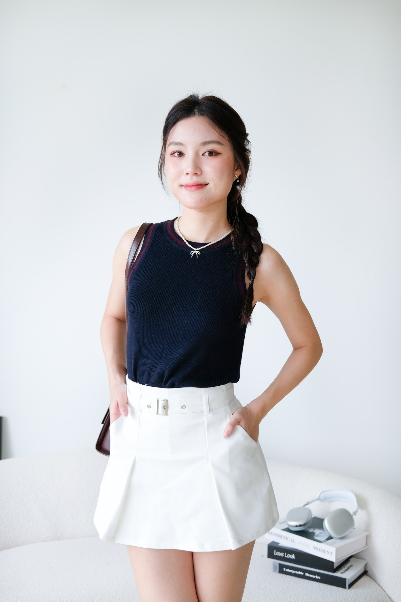 Kyara Contrast Knit Tank Top (Navy Blue)