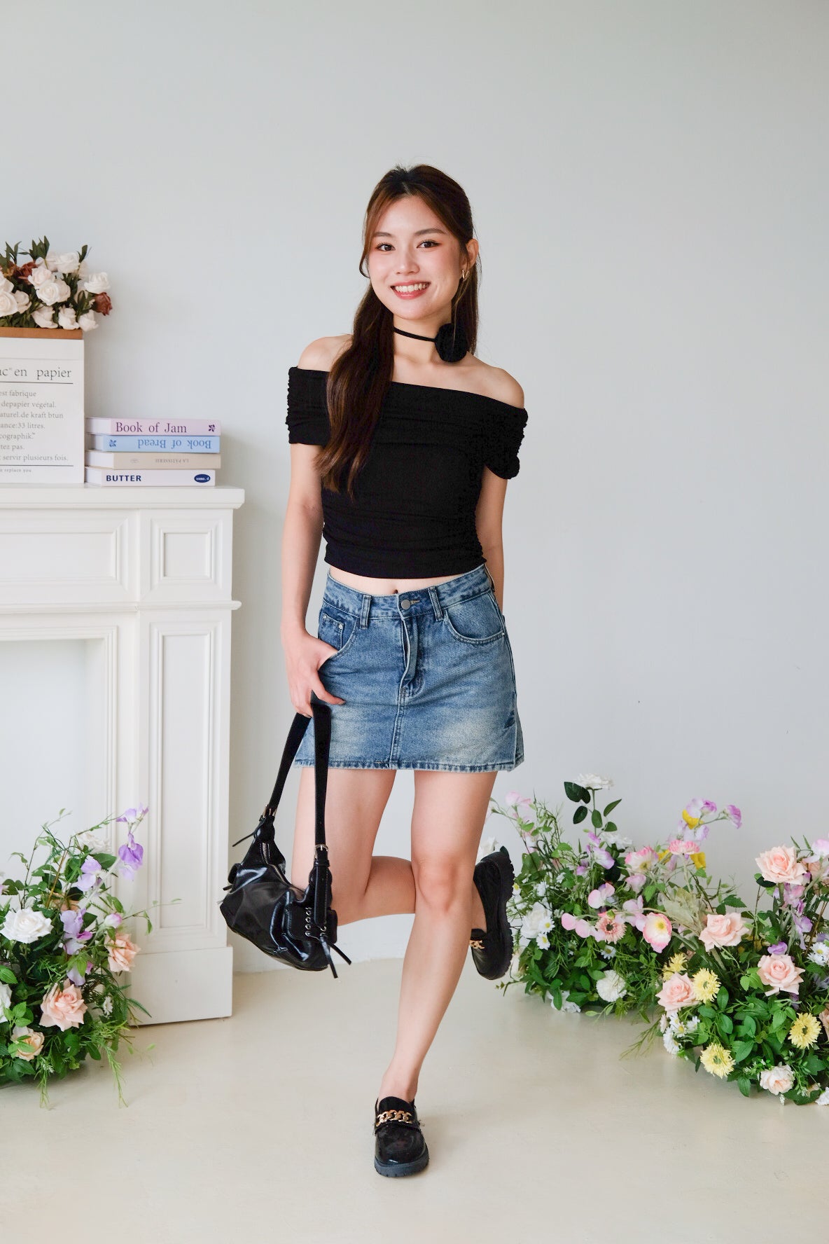 Deena Off Shoulder Stretchy Top (Black)