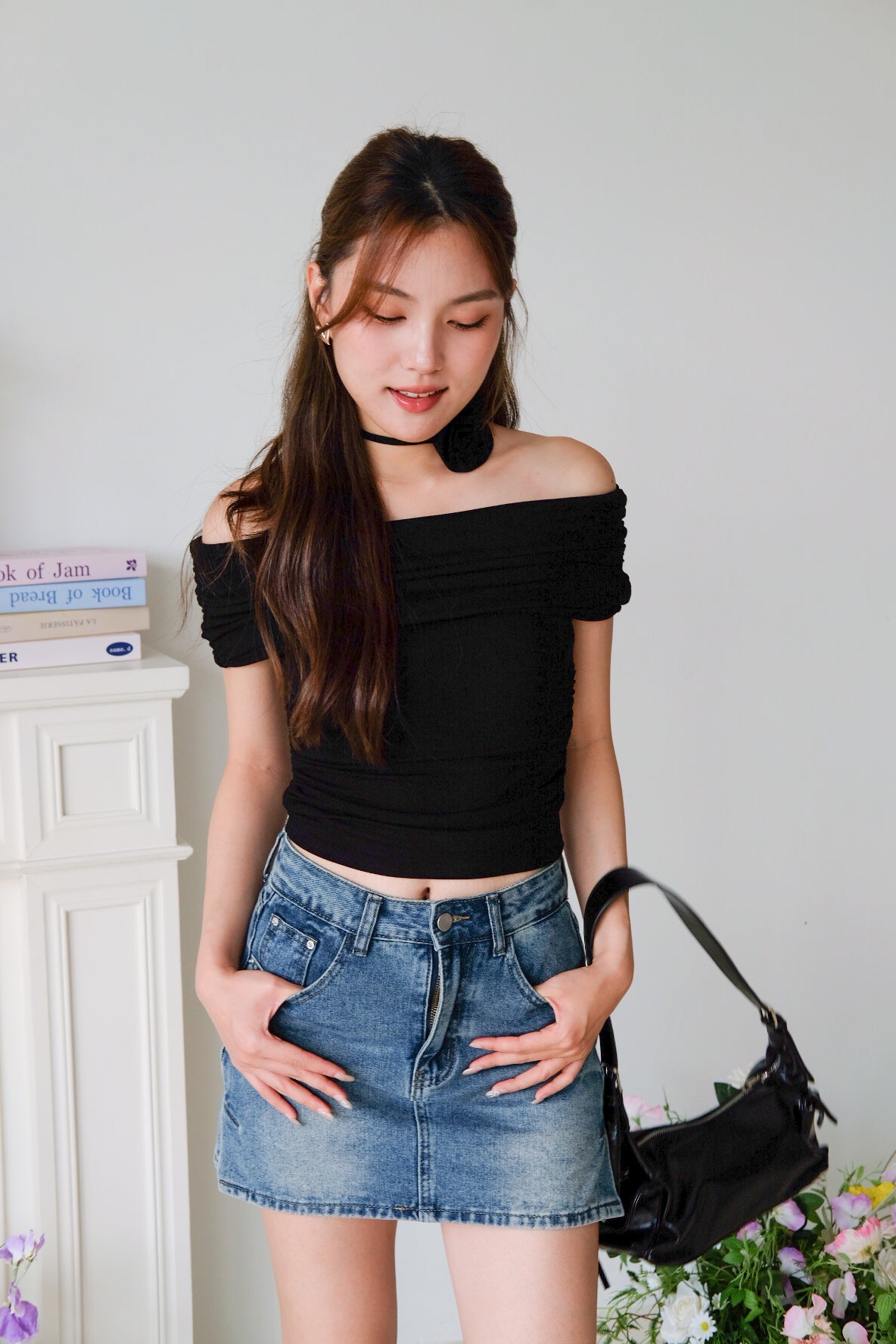 Deena Off Shoulder Stretchy Top (Black)