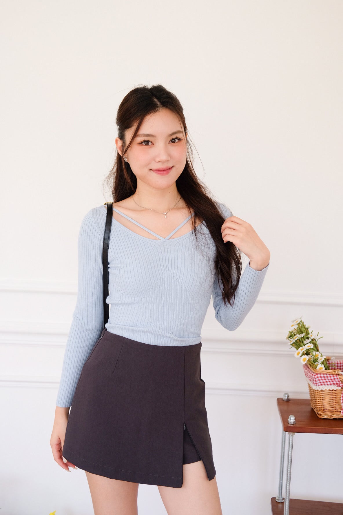 Tristan V Line Sculpted Long Sleeves Top (Sky Blue)