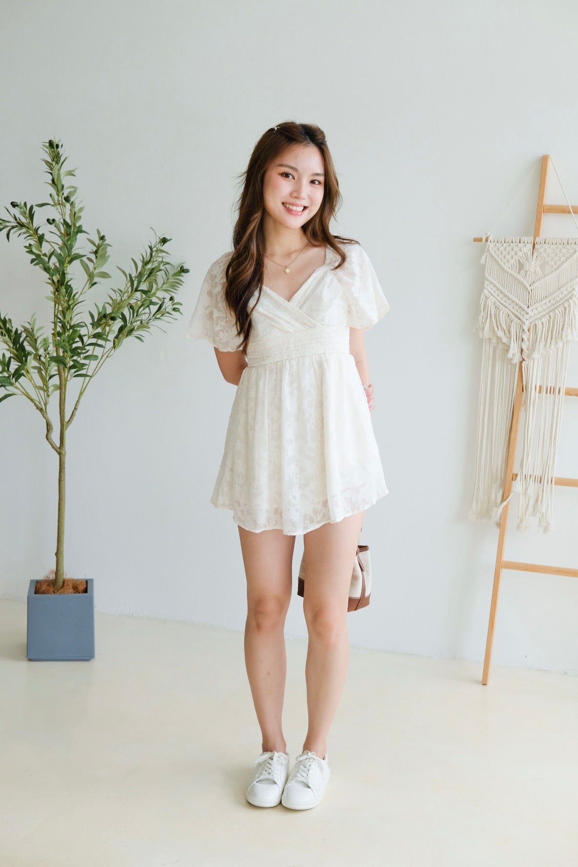 Eloise Flutter Sleeve Dress (Cream)