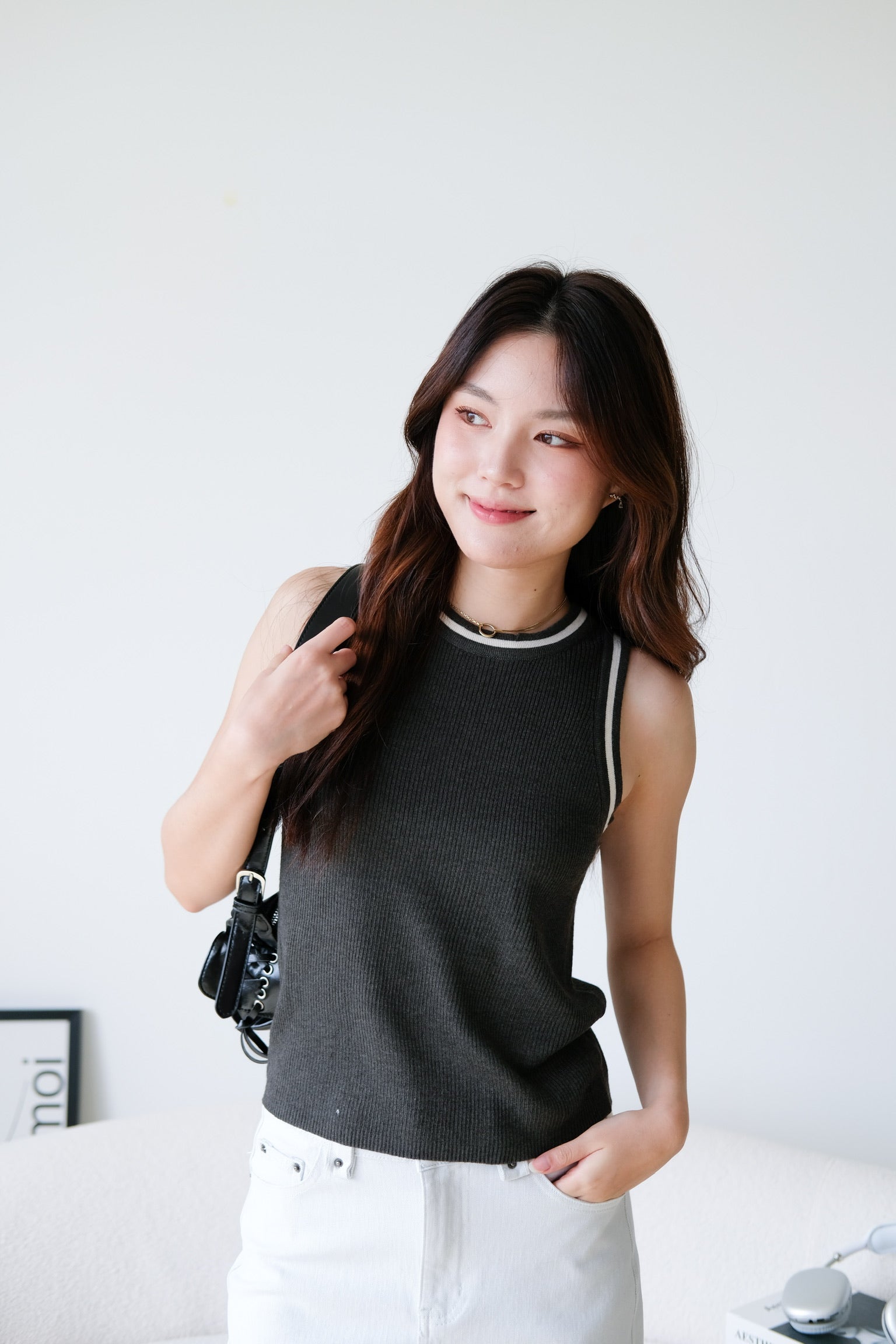 Kyara Contrast Knit Tank Top (Charcoal)