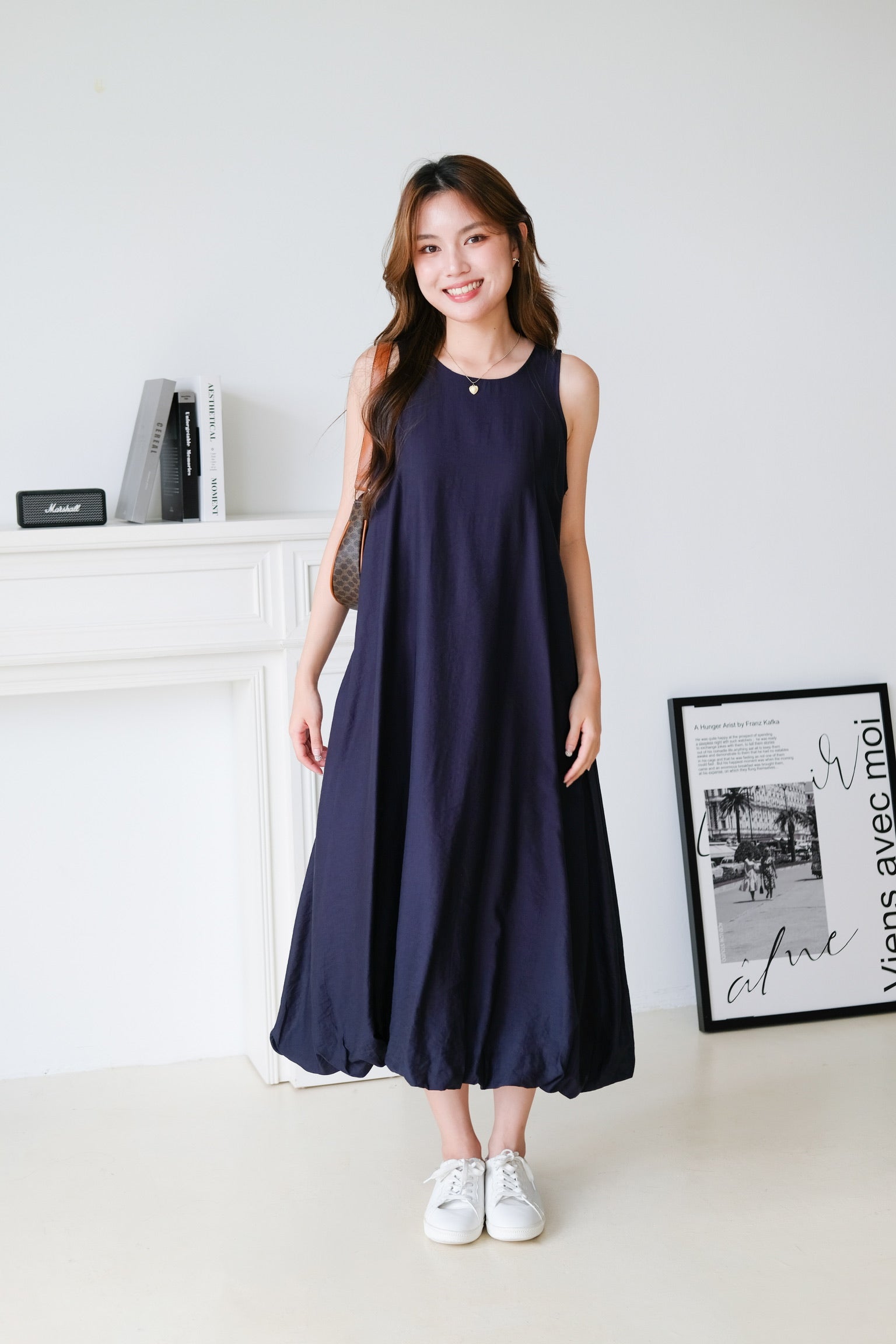 Weekend Maxi Shift Dress (Navy Blue)