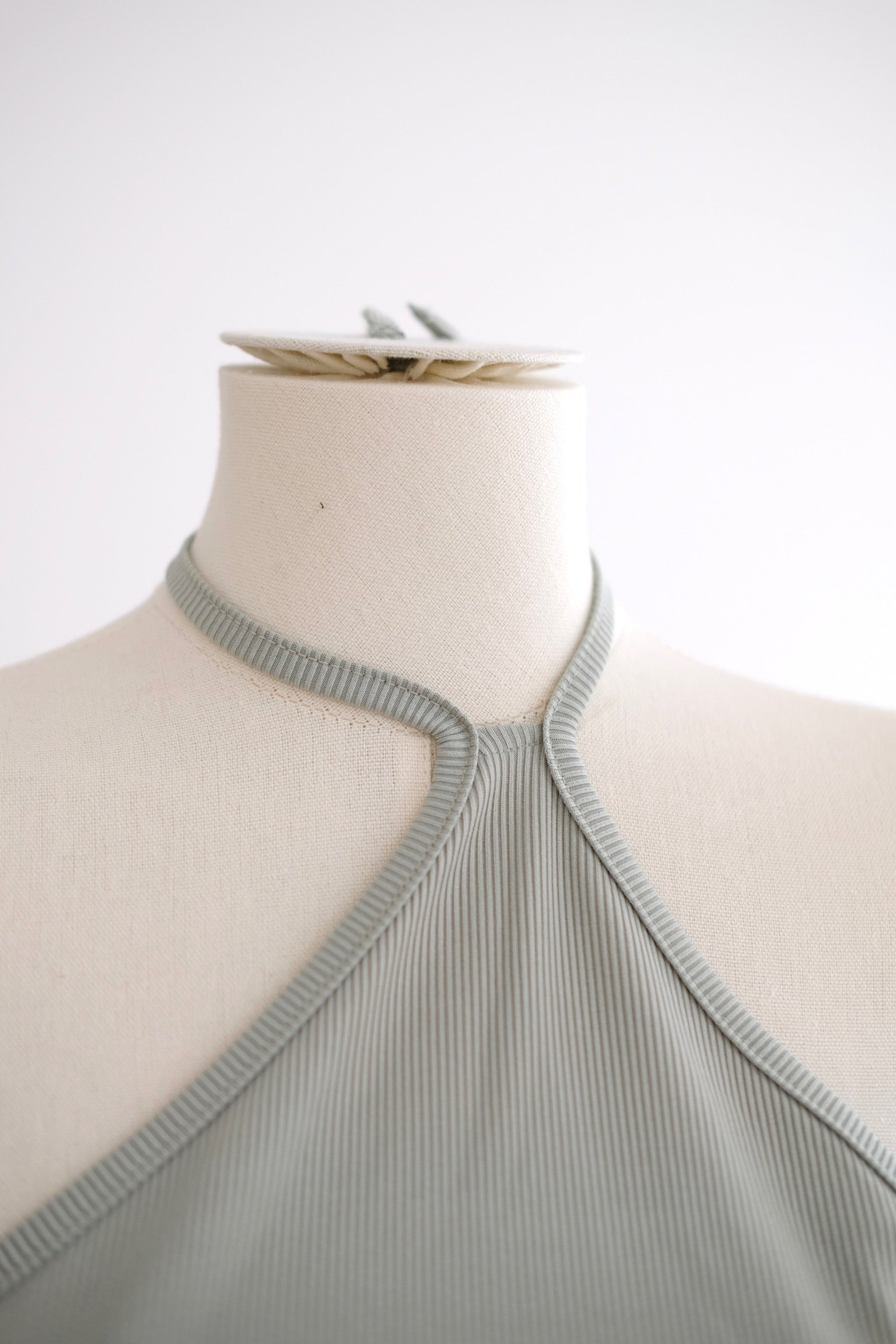 Halter Rope Ribbon Crop Top (Green)