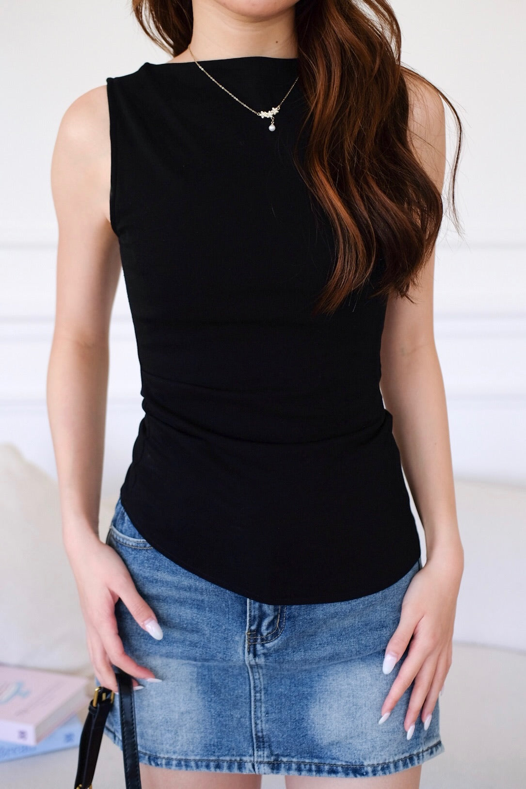 Levina Assymetrical Top (Black)