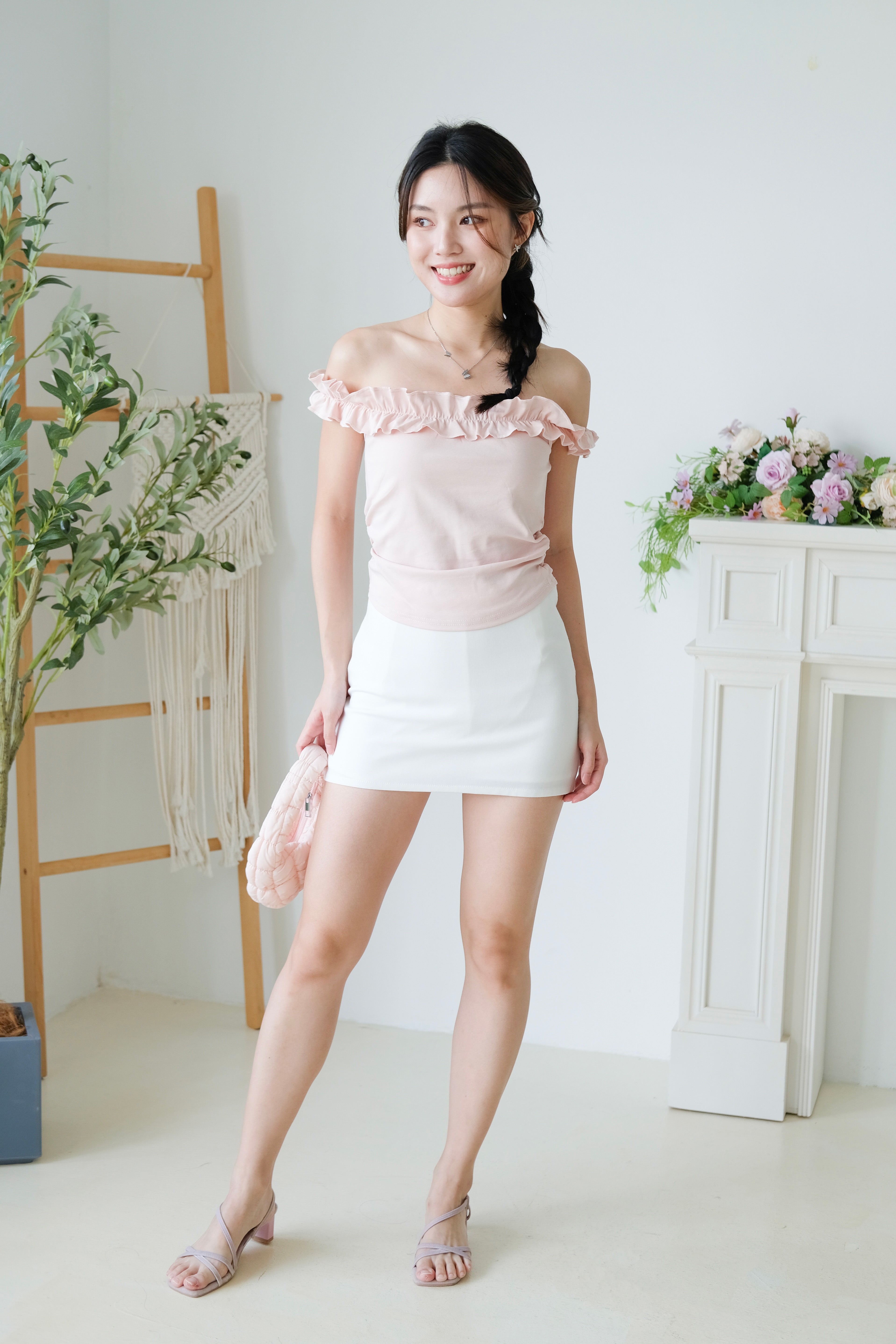 Layla Ruffle Off Shoulder (Light Pink)