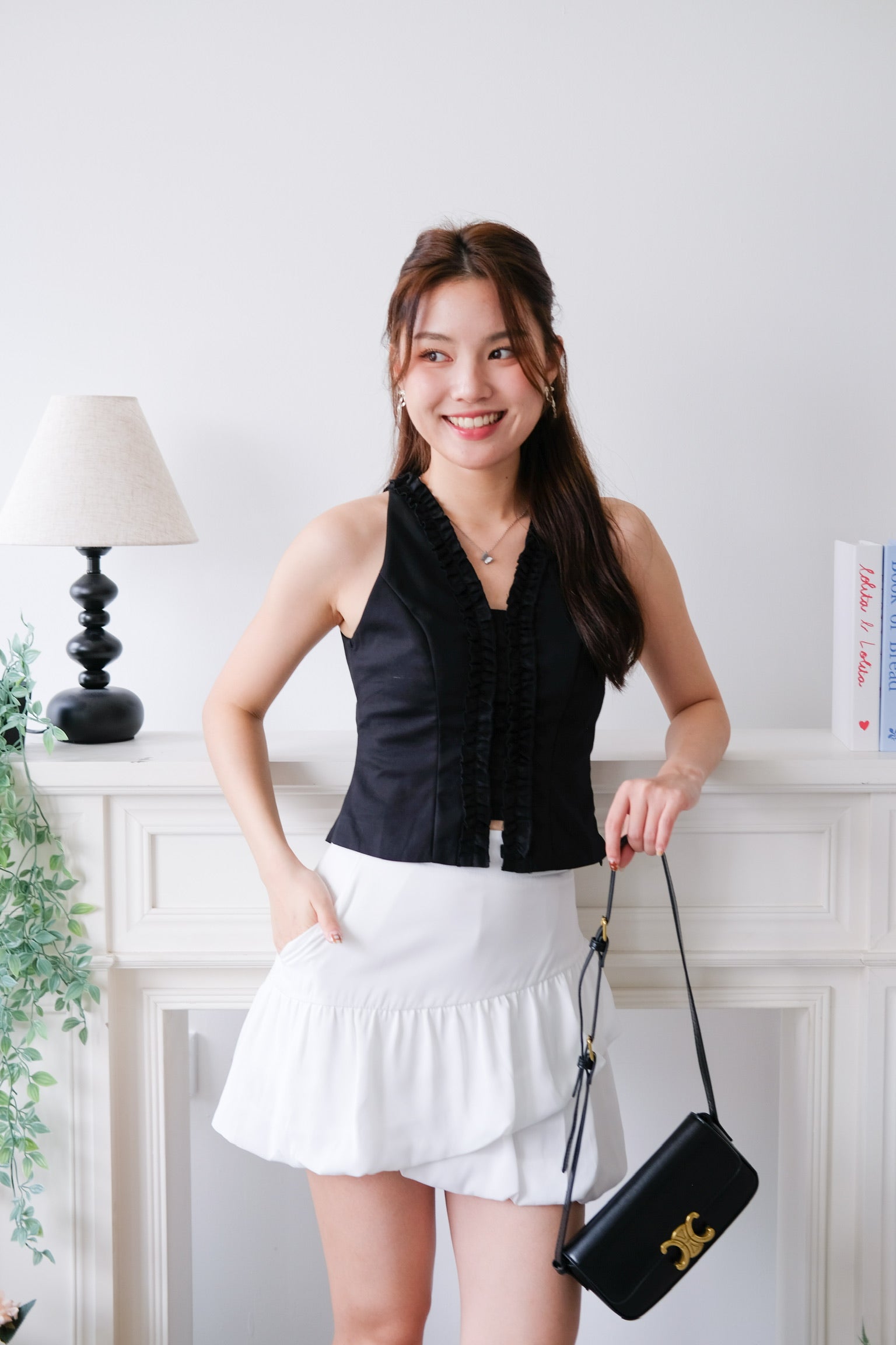 Evangeline Frills V Neck Top (Black)